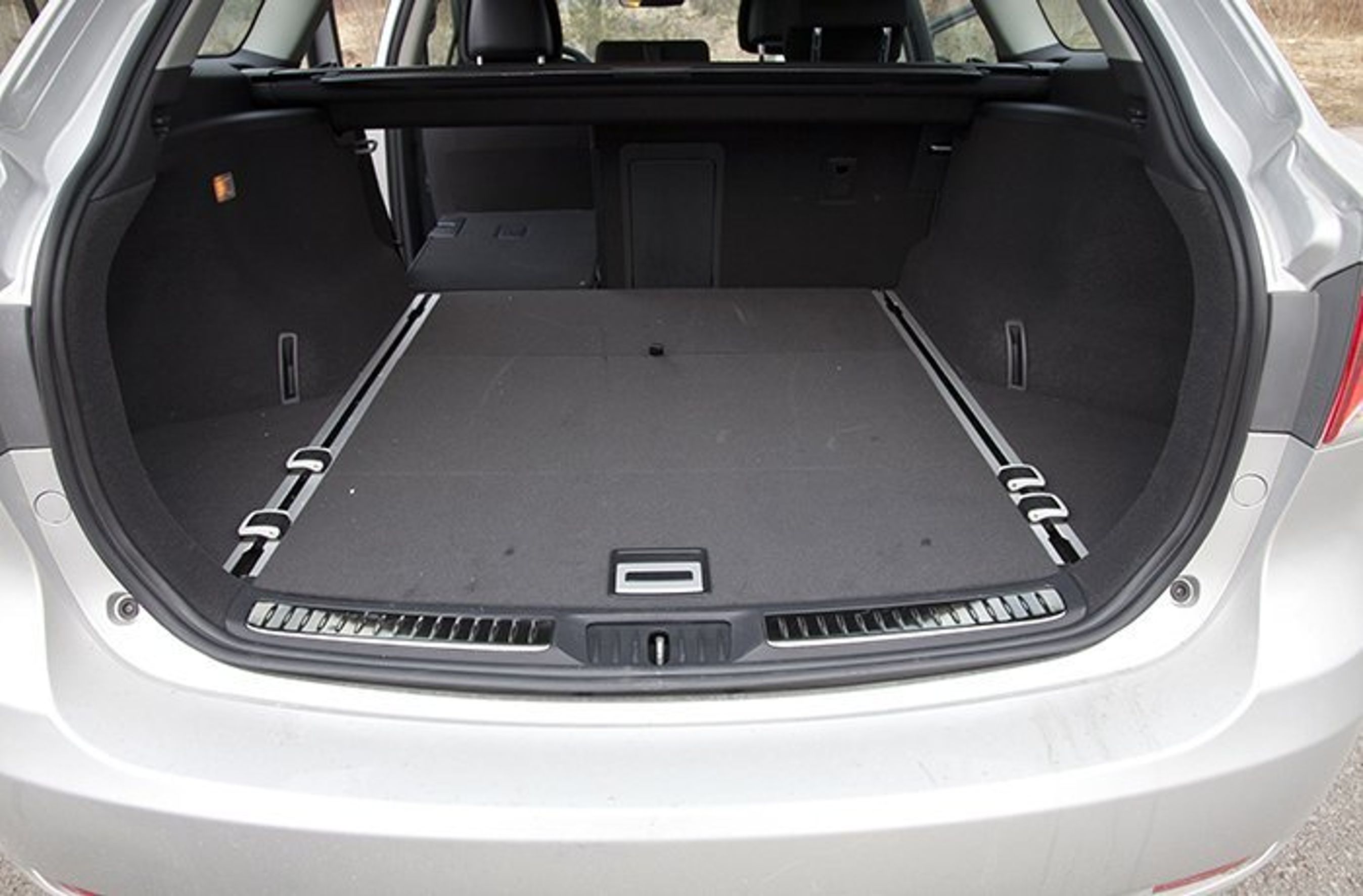 Toyota Avensis bagagerum