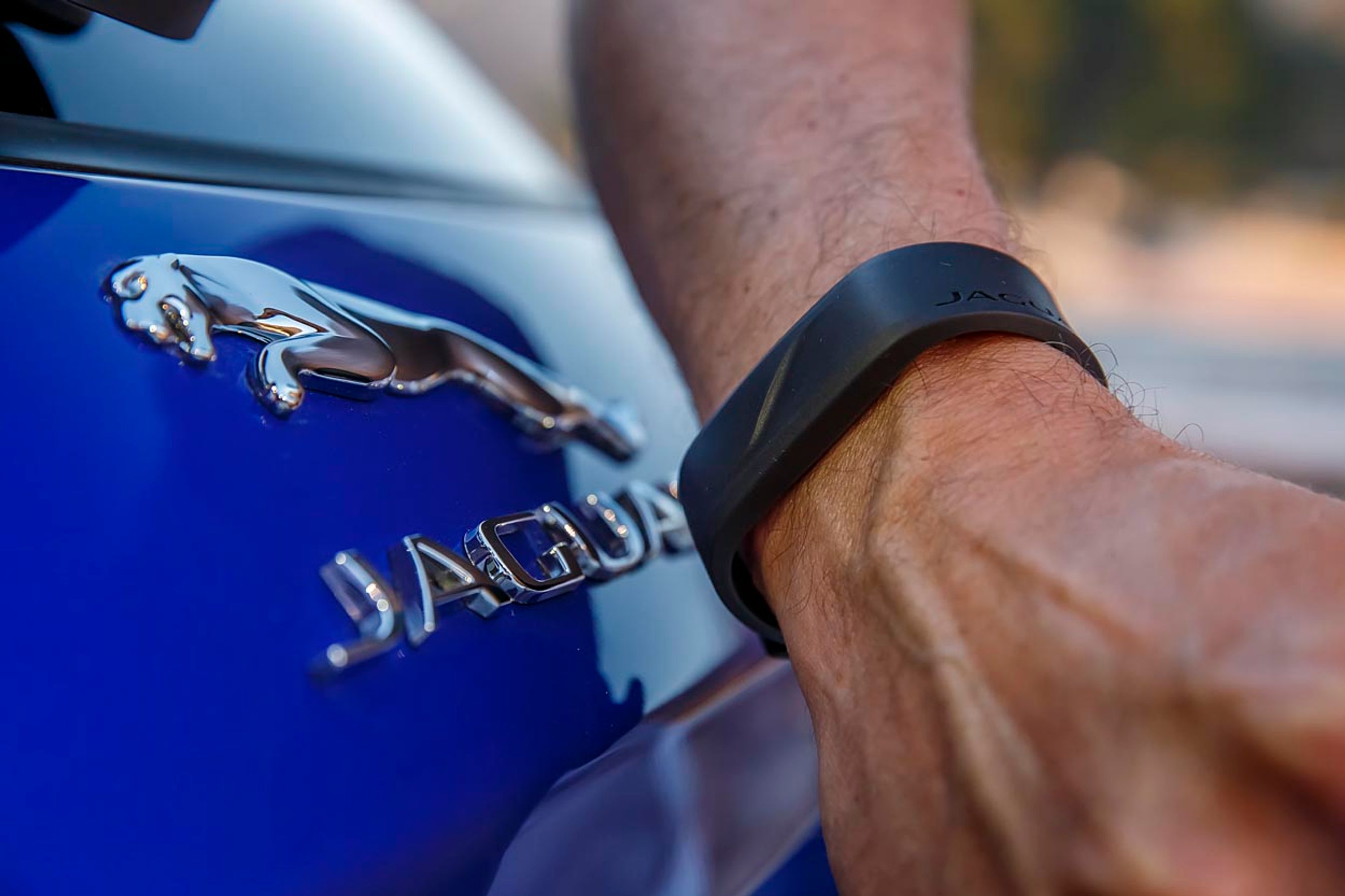 Activity Key er navnet på det vandtætte armbånd, du kan bruge som nøgle, når du vil på stranden.