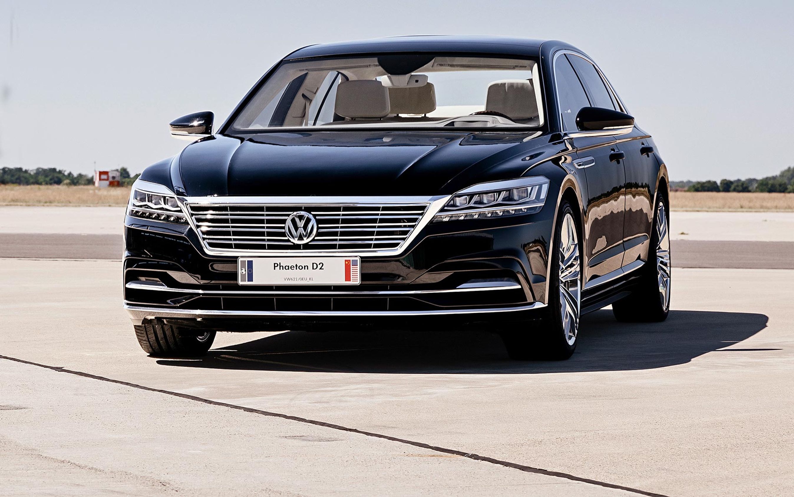 Første offentliggjorte billede af VW Phaeton. Bilen er fra 2015, men billederne er først frigivet 7. juli 2022.