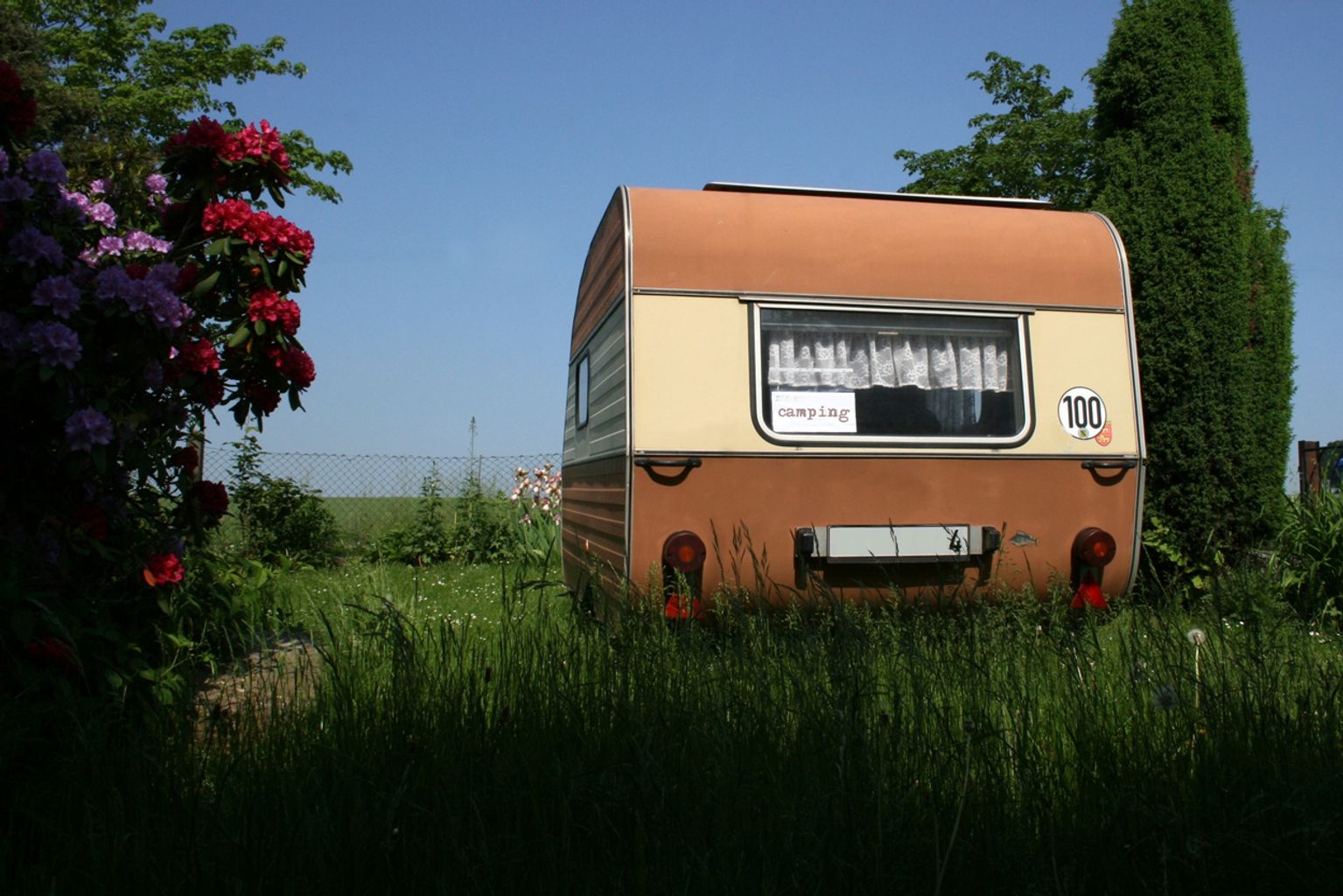 Tjek den brugte campingvogn grundigt, inden du køber.