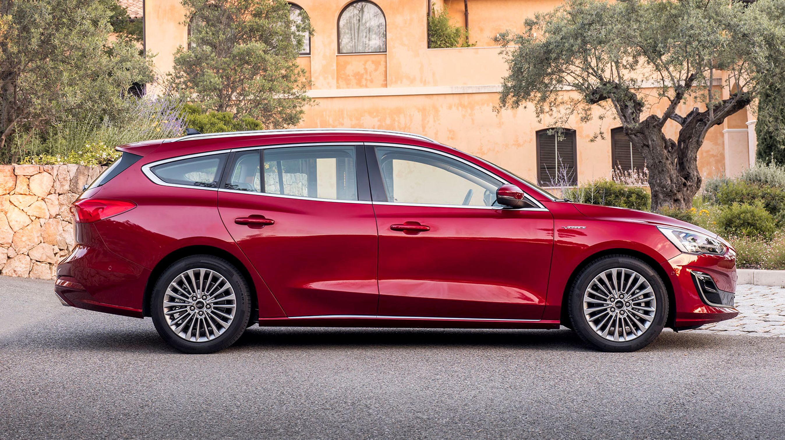 Den nye Ford Focus fås også som stationcar. Merprisen er ca. 23.000 kr.