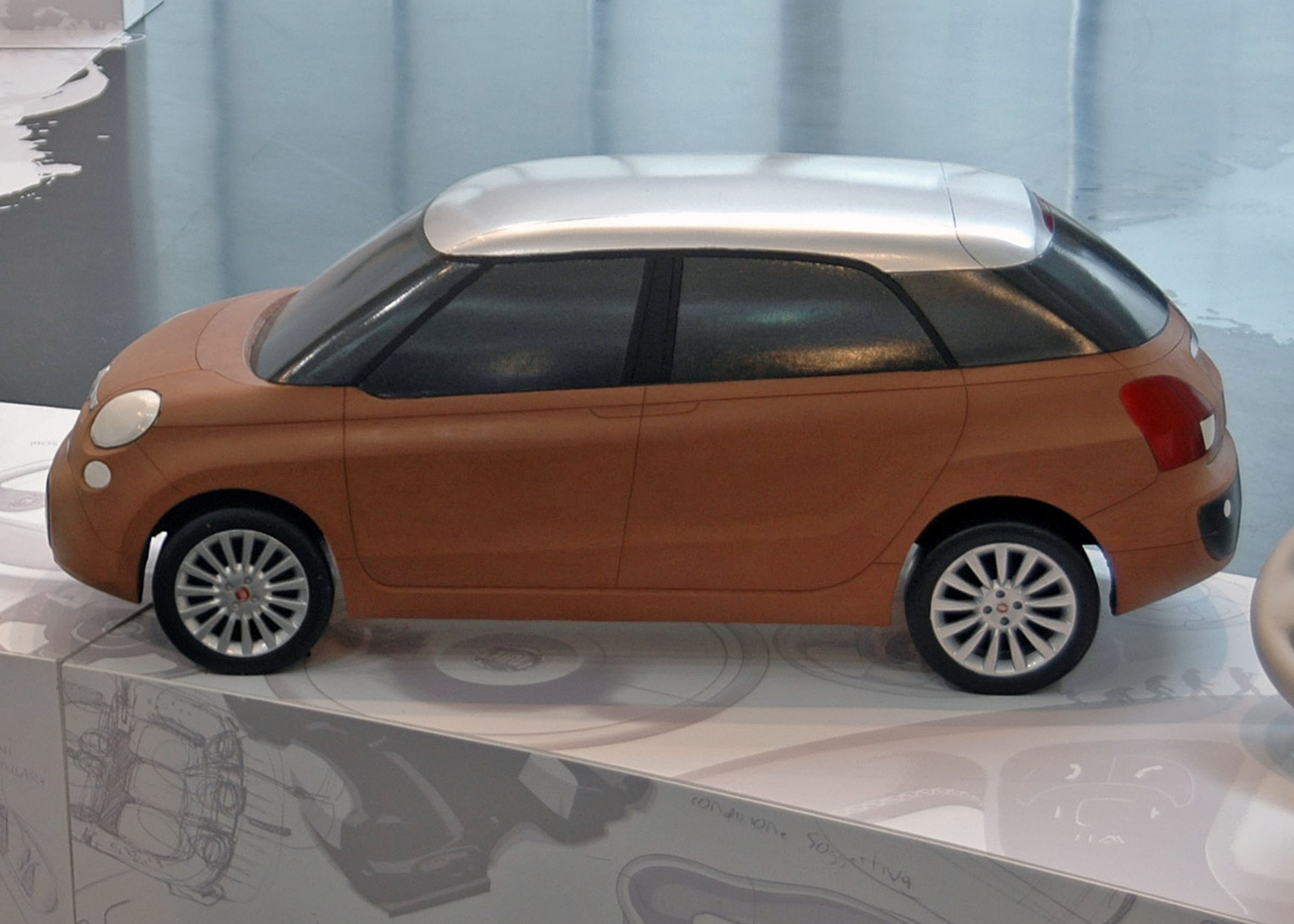 Udformningen af Fiat 500L har taget lang tid, og flere design-forslag har været i spil.