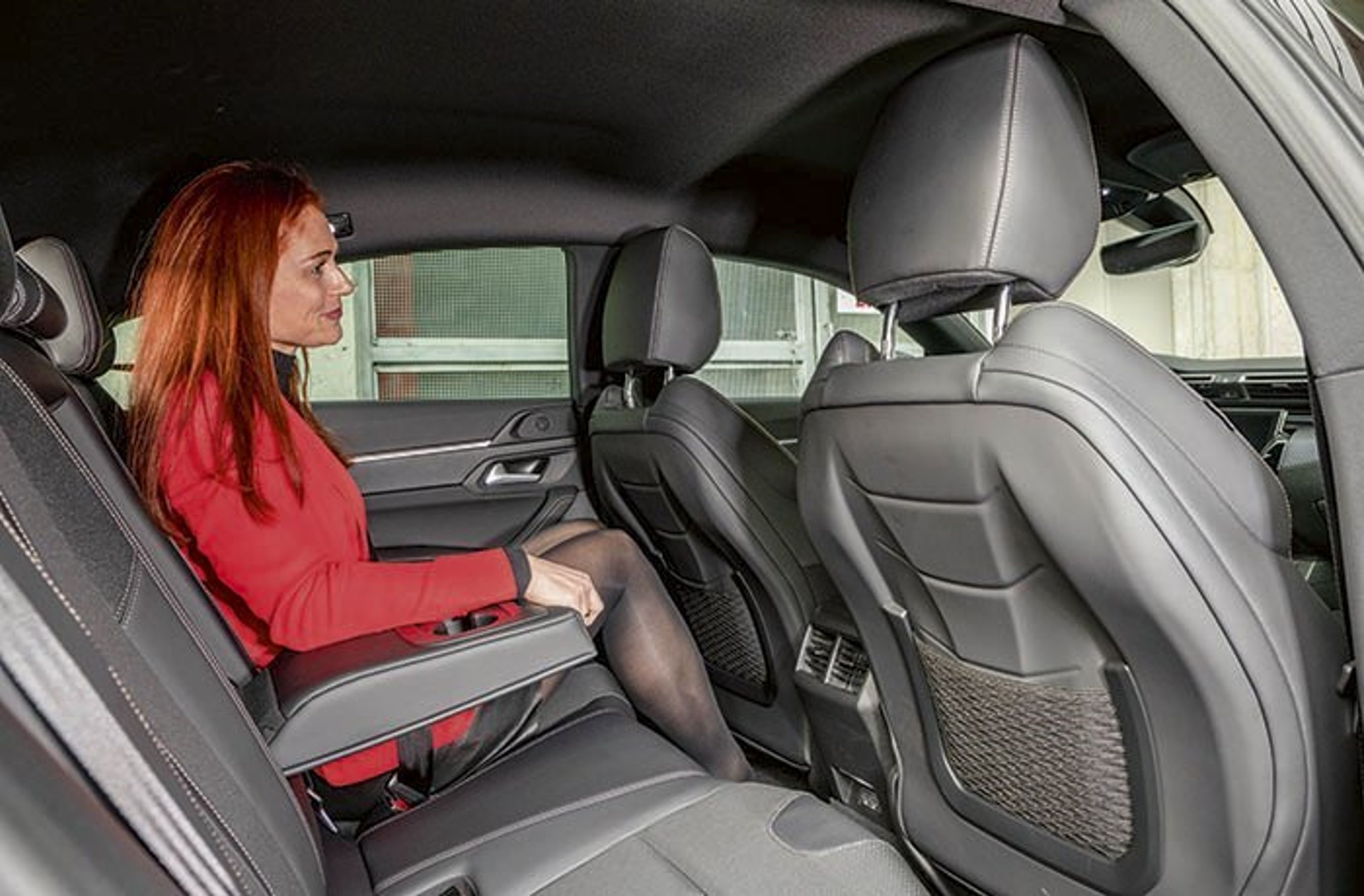 Peugeot 508 bagsædeplads