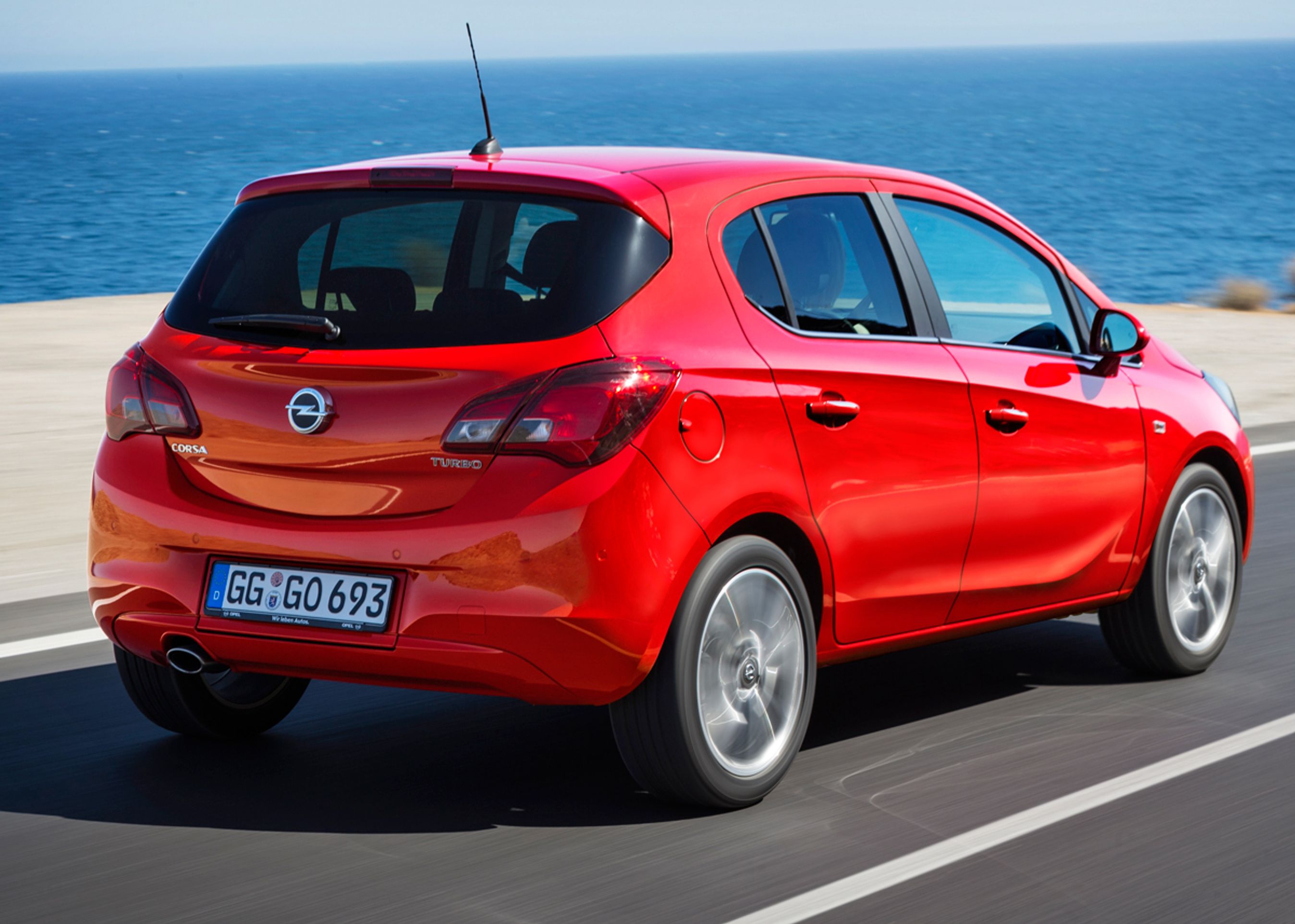 Den nye Opel Corsa kommer både som tre- og som femdørs.