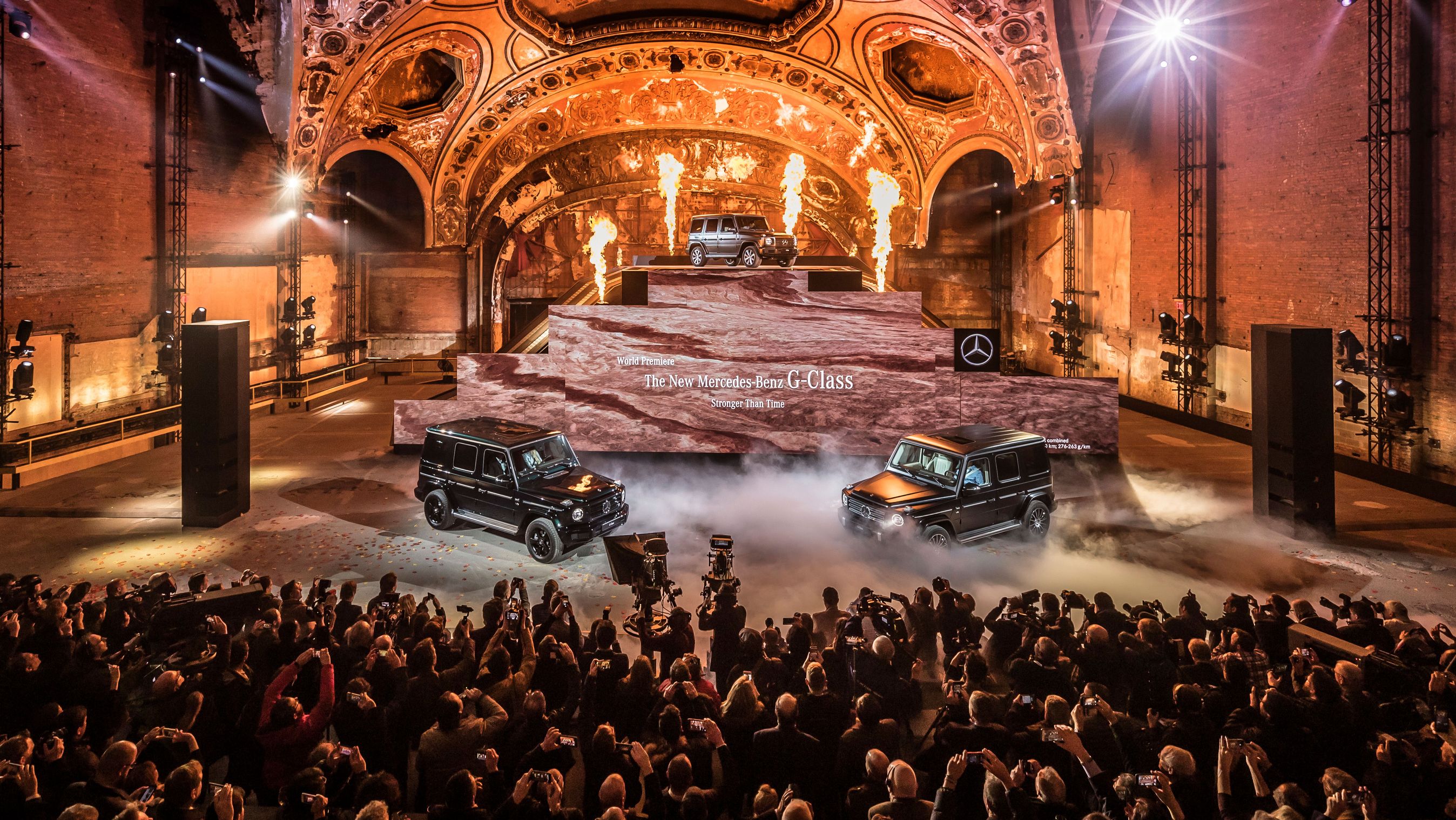 G-klassens verdenspremiere med Arnold Schwartzennegger.