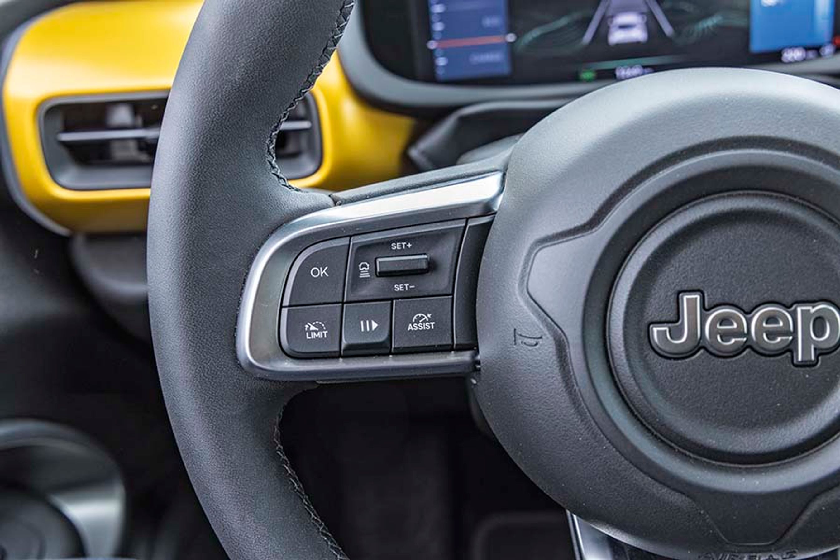 Fartpiloten er let at betjene og kan følge vejskiltene.