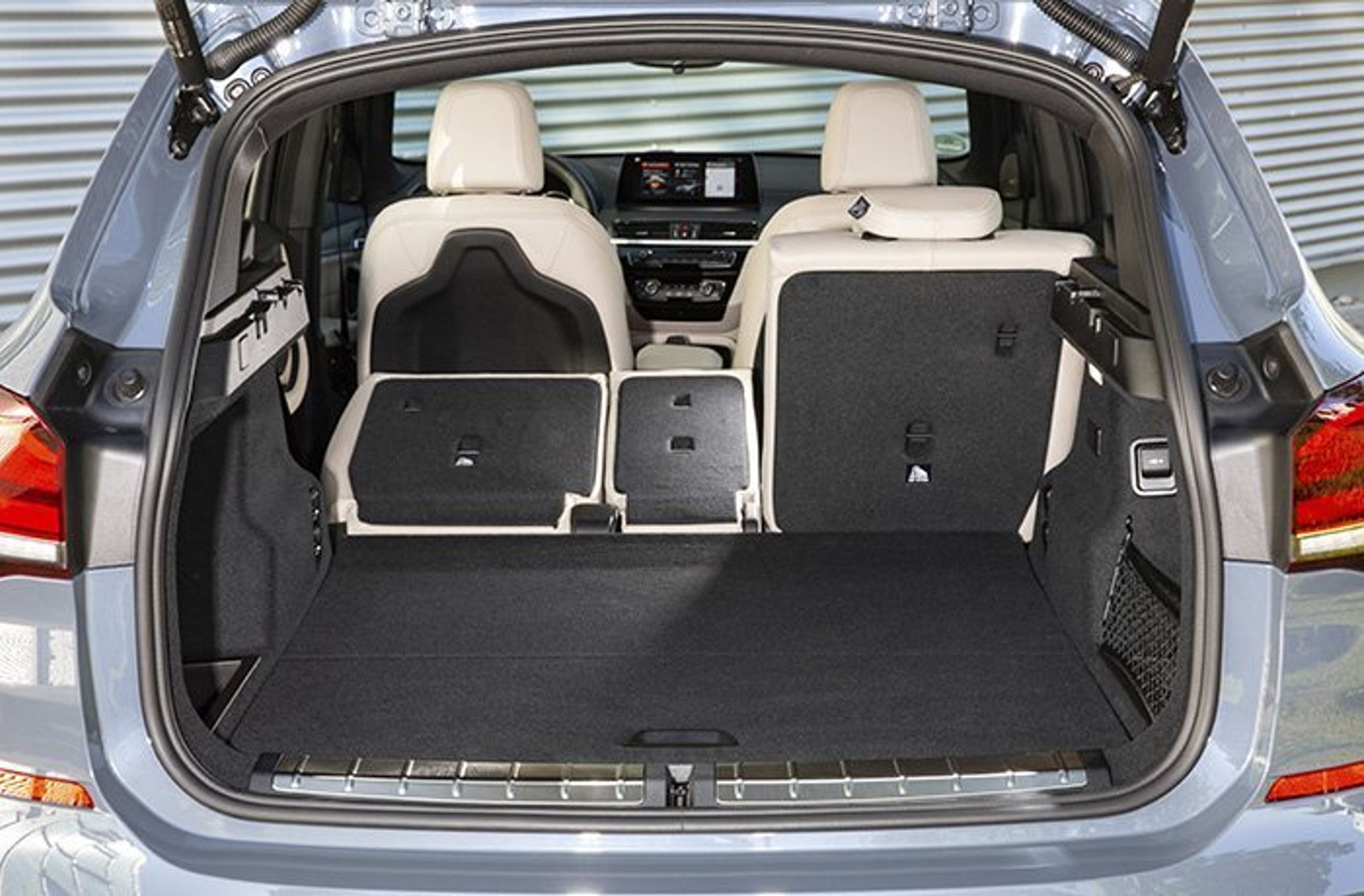BMW X1 bagagerum