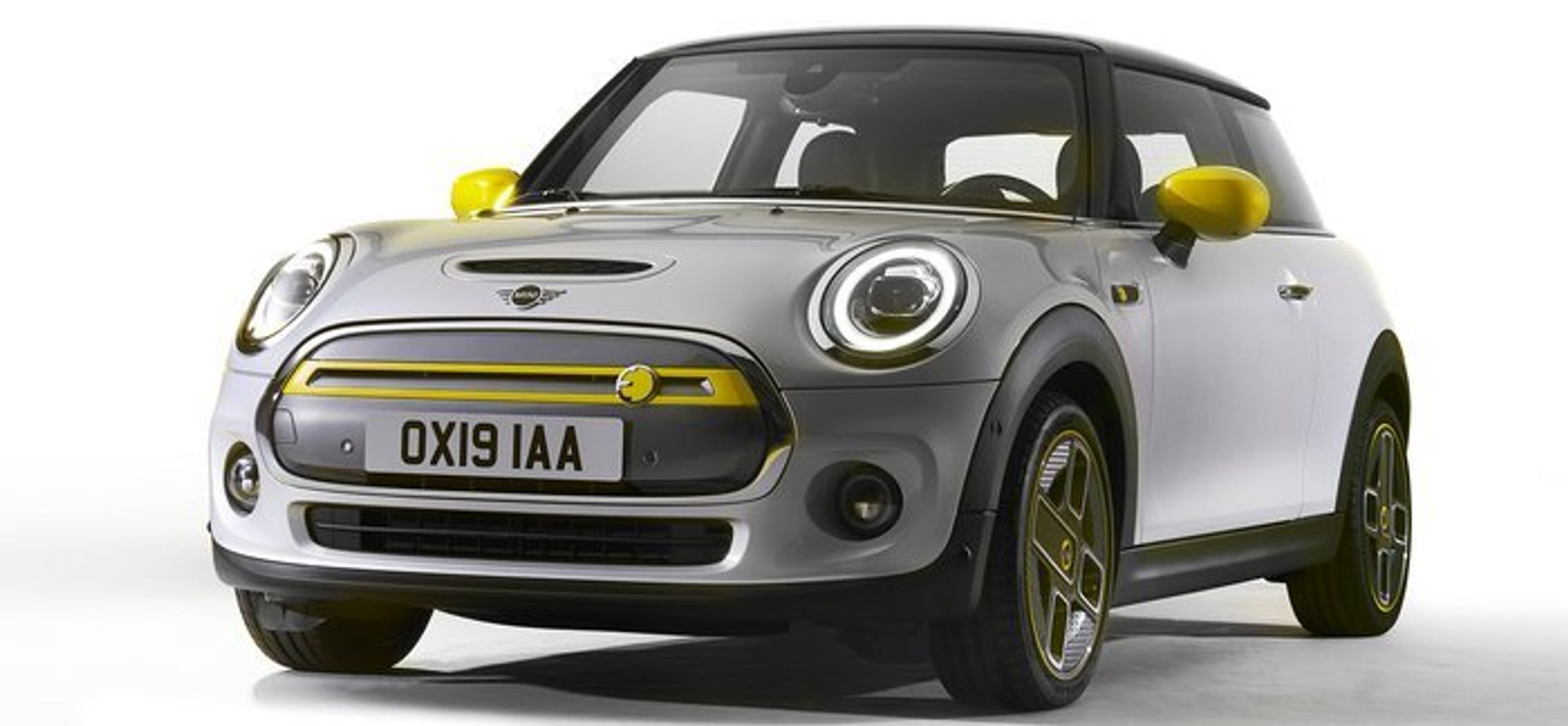 Minis første elbil er en normal Mini tredørs konverteret til el.