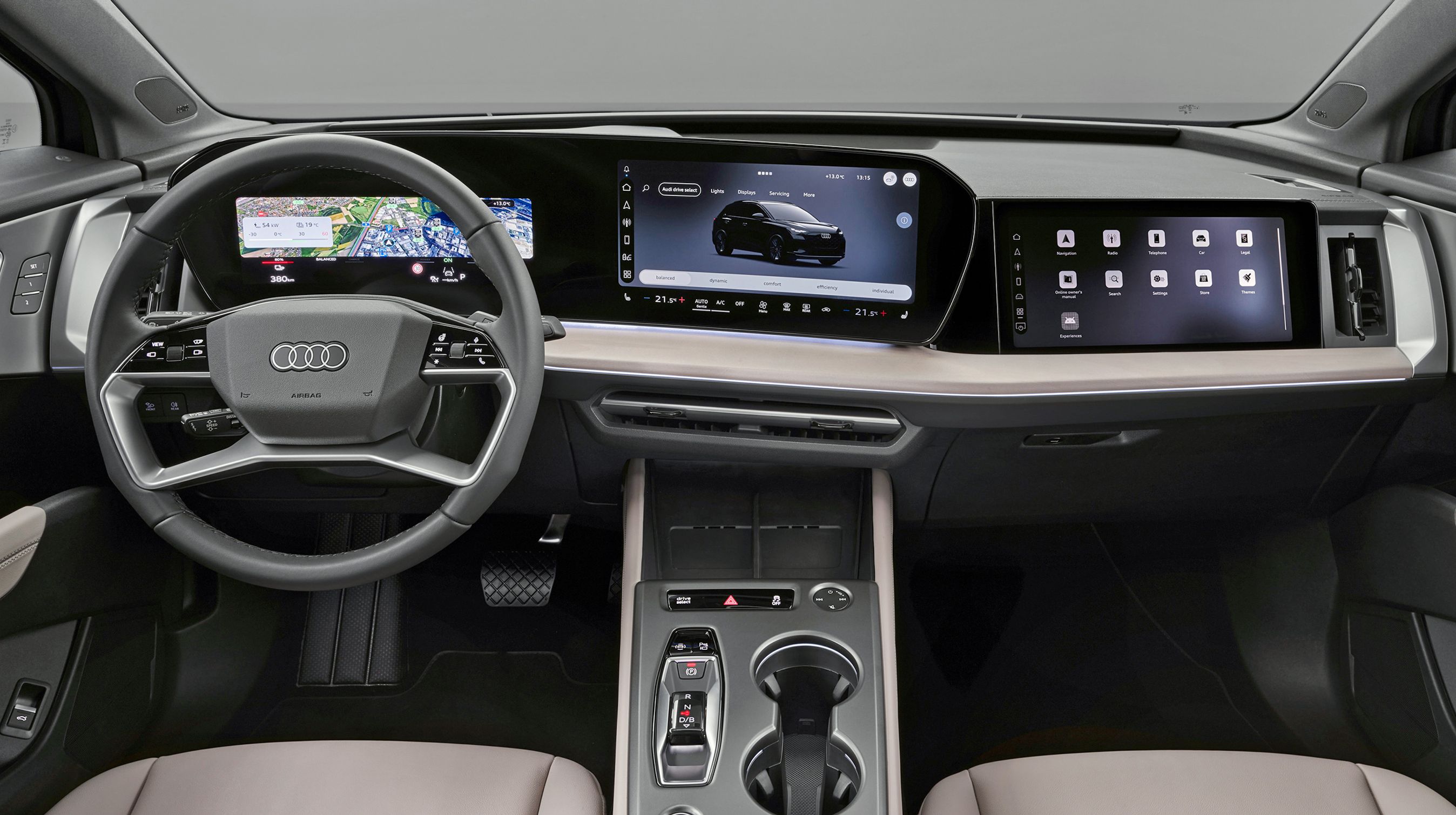 Førerpladsen i Audi Q4.