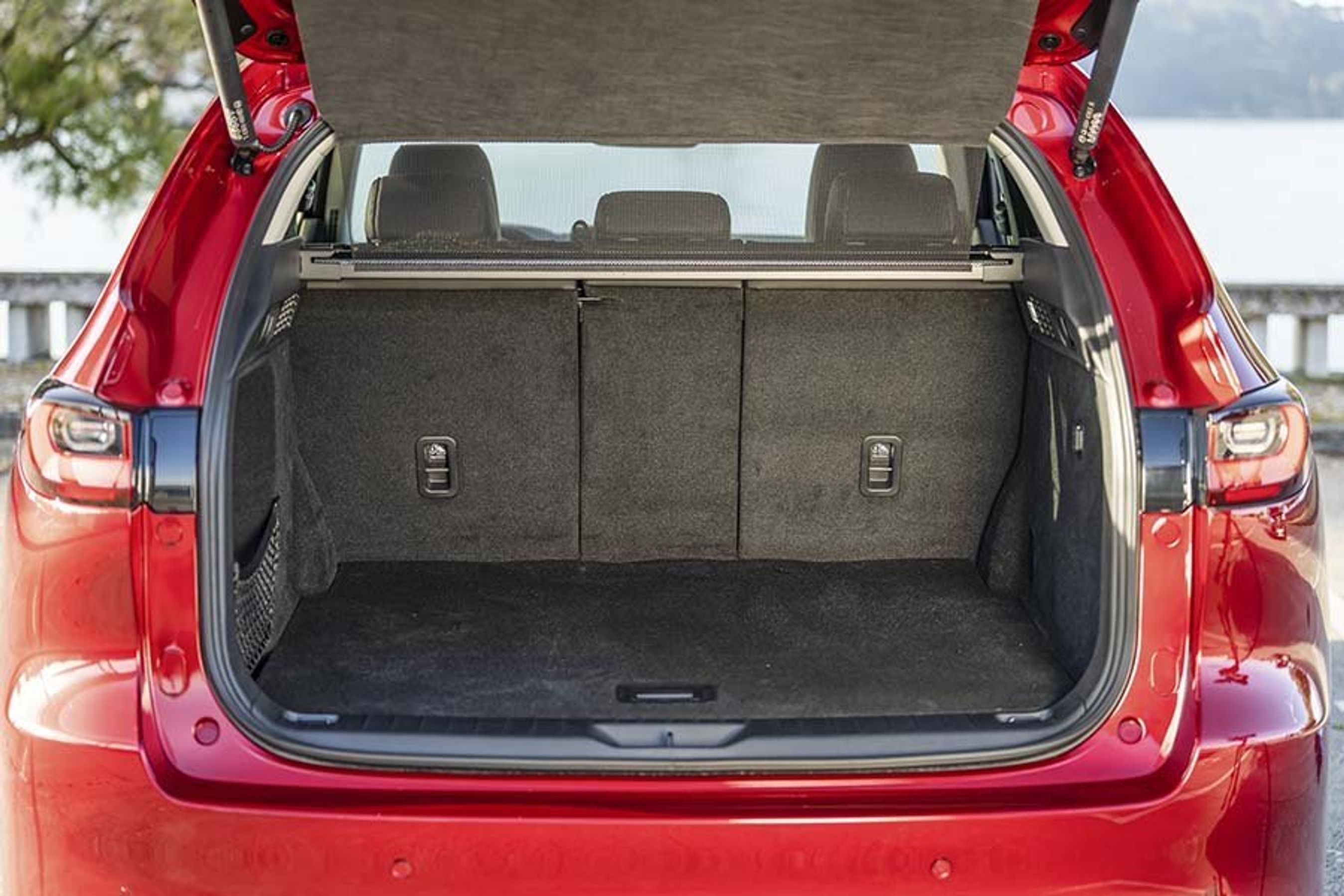 Bagagerummet er med sine 570 liter tilpas stort 