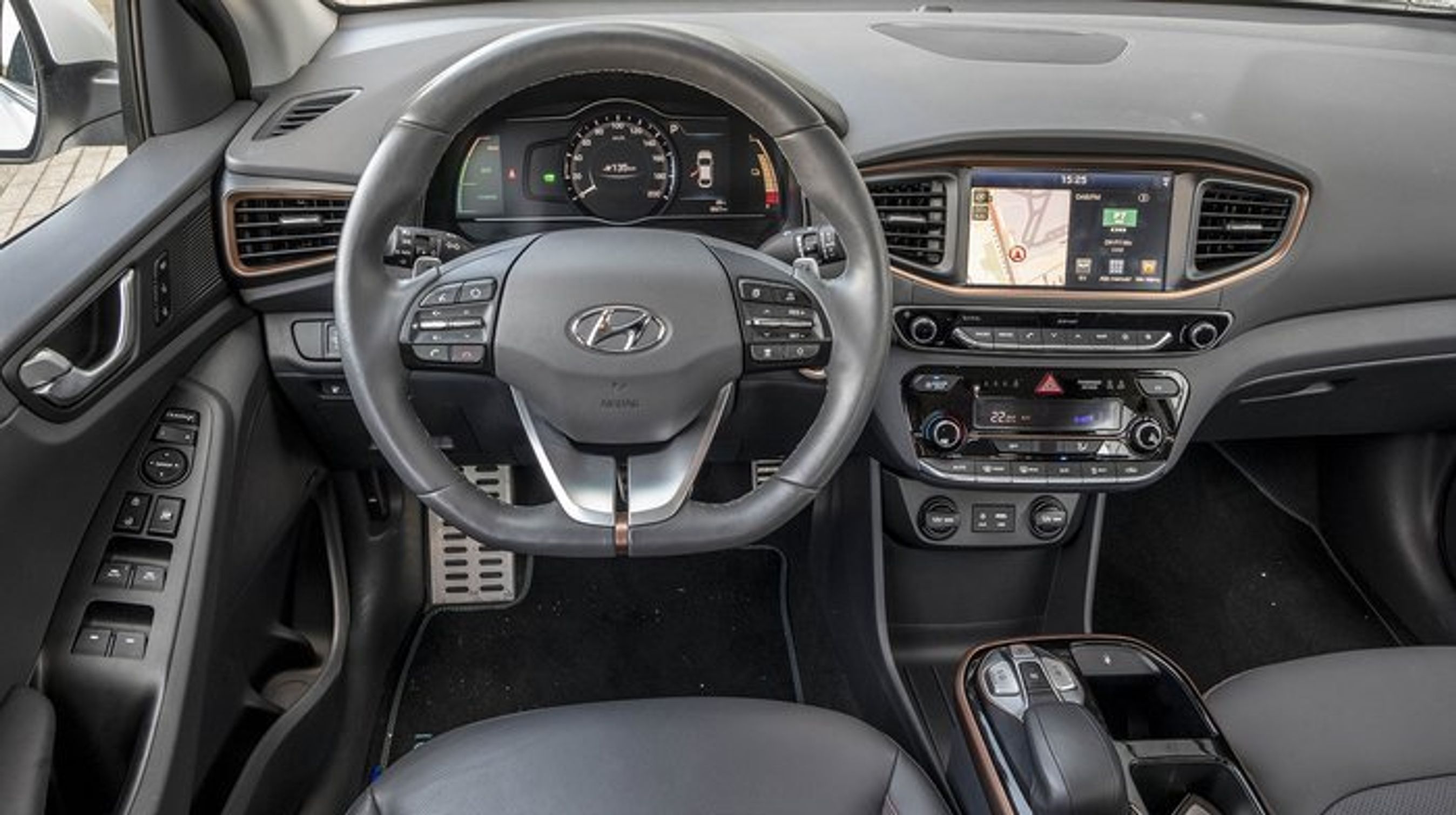 Hyundai Ioniq kabine