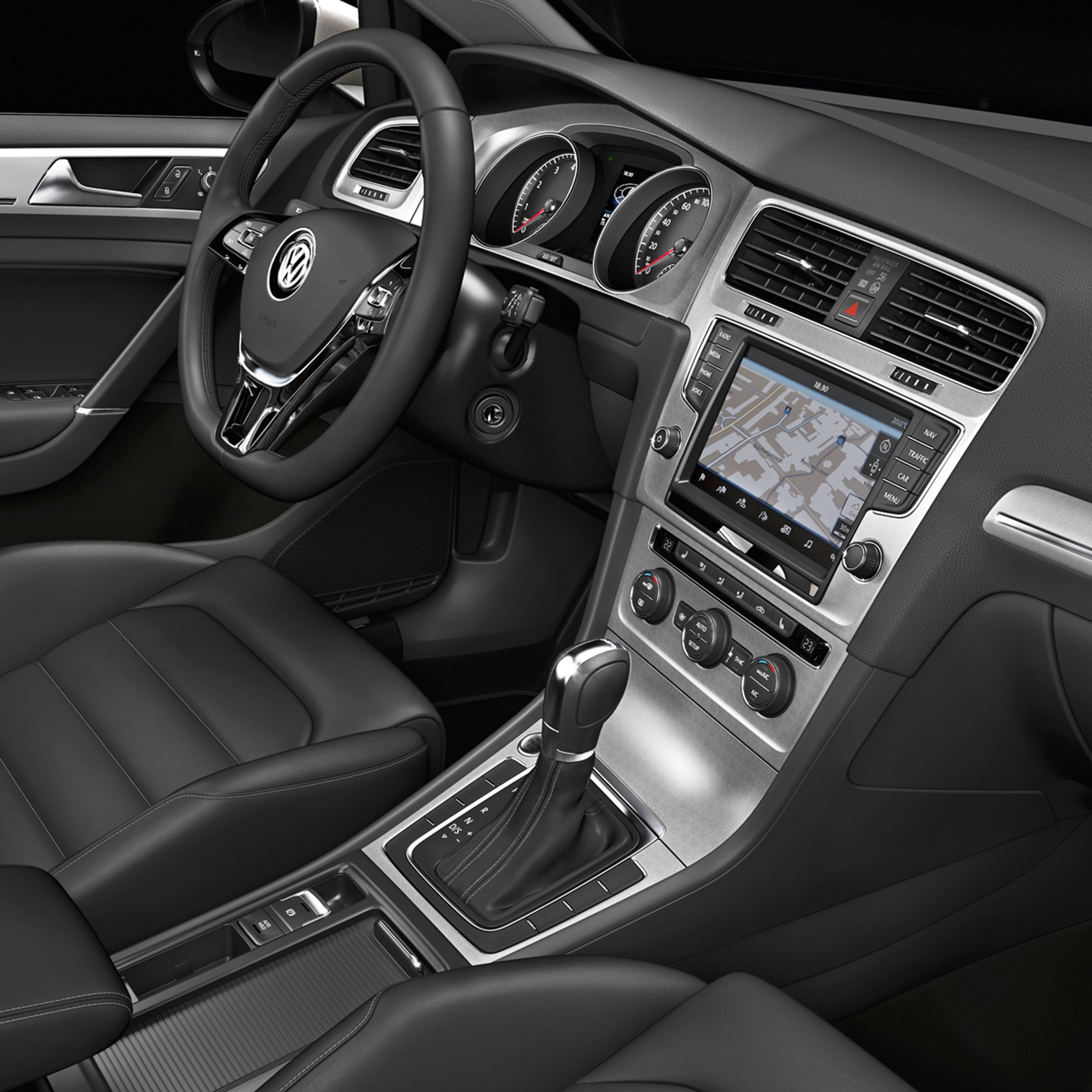 Golf tilbydes i mange design- og materiale-versioner i kabinen. Det automatiske DSG-gear fås til alle motorer.