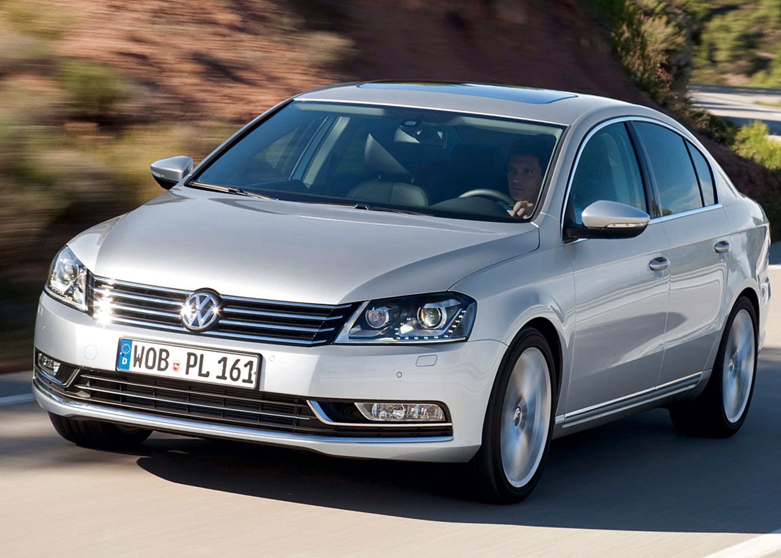 Billigste Passat koster 302.580 kr. for danskermodellen 1.4 Startline.