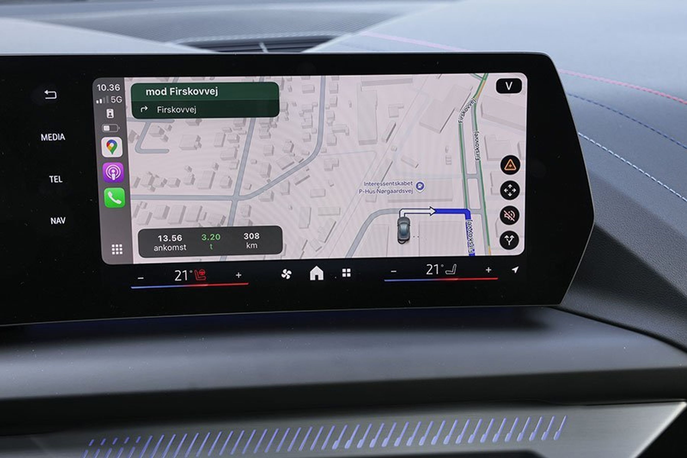 Stor skærm i en BMW M135i