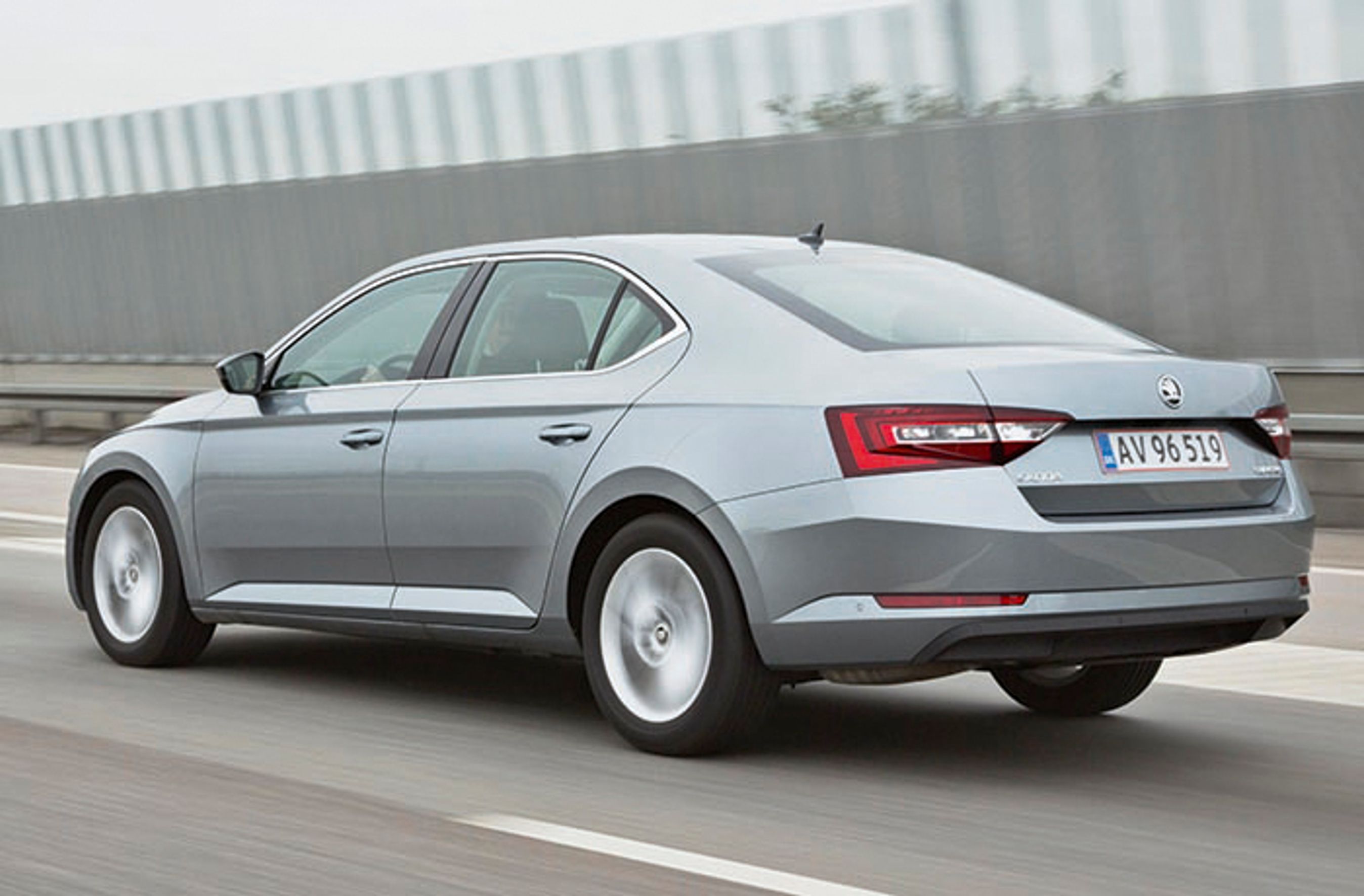 Skoda Superb bagfra