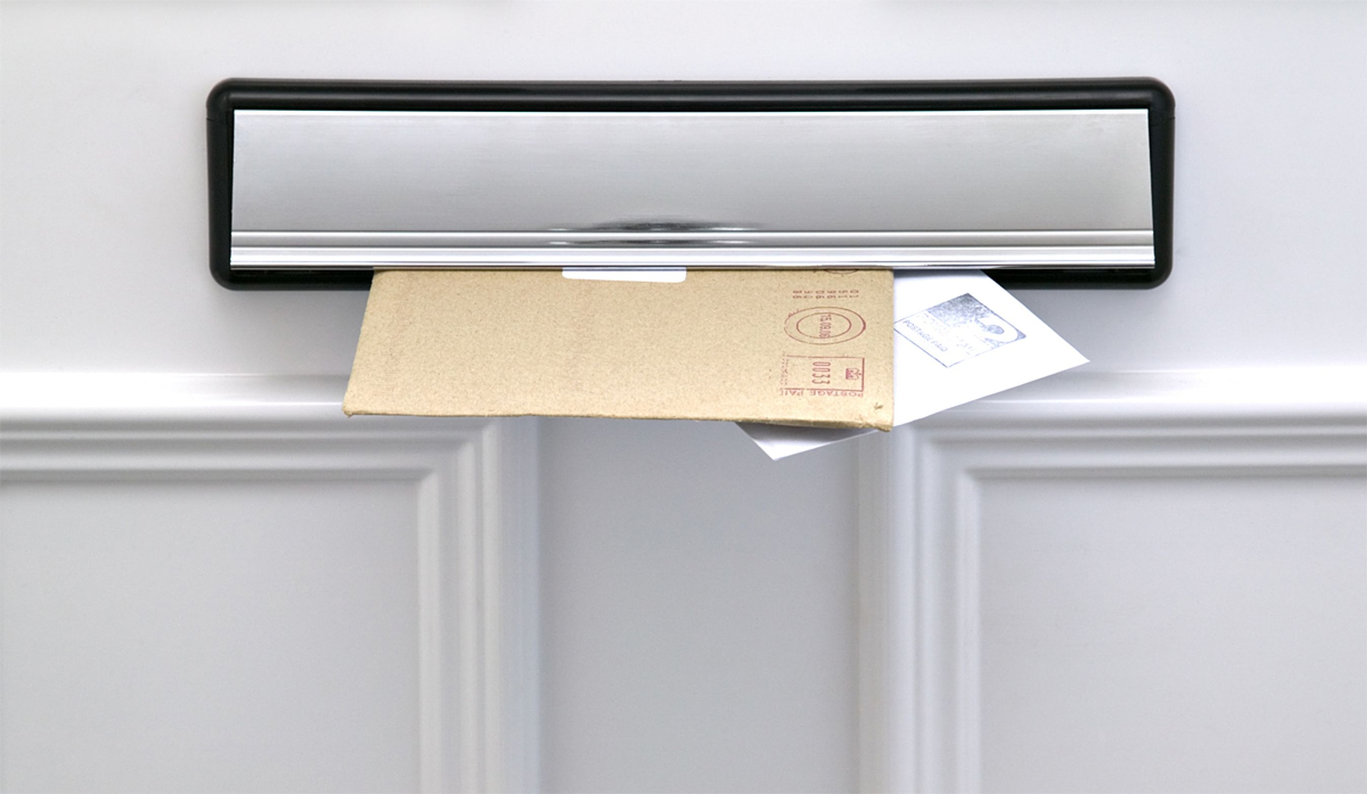 Rykker for ejer- og vægtafgift i posten.