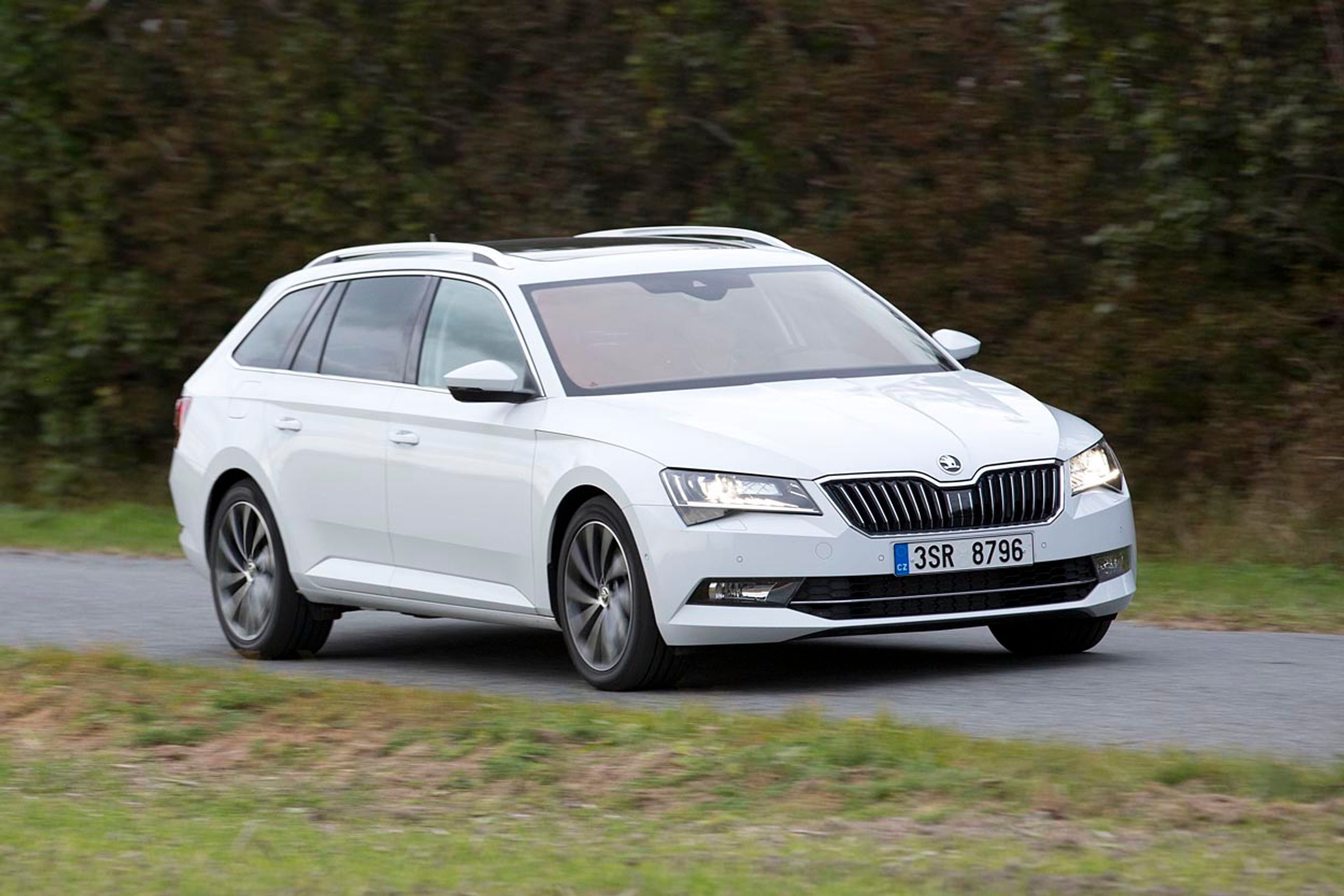 Skoda Superb.