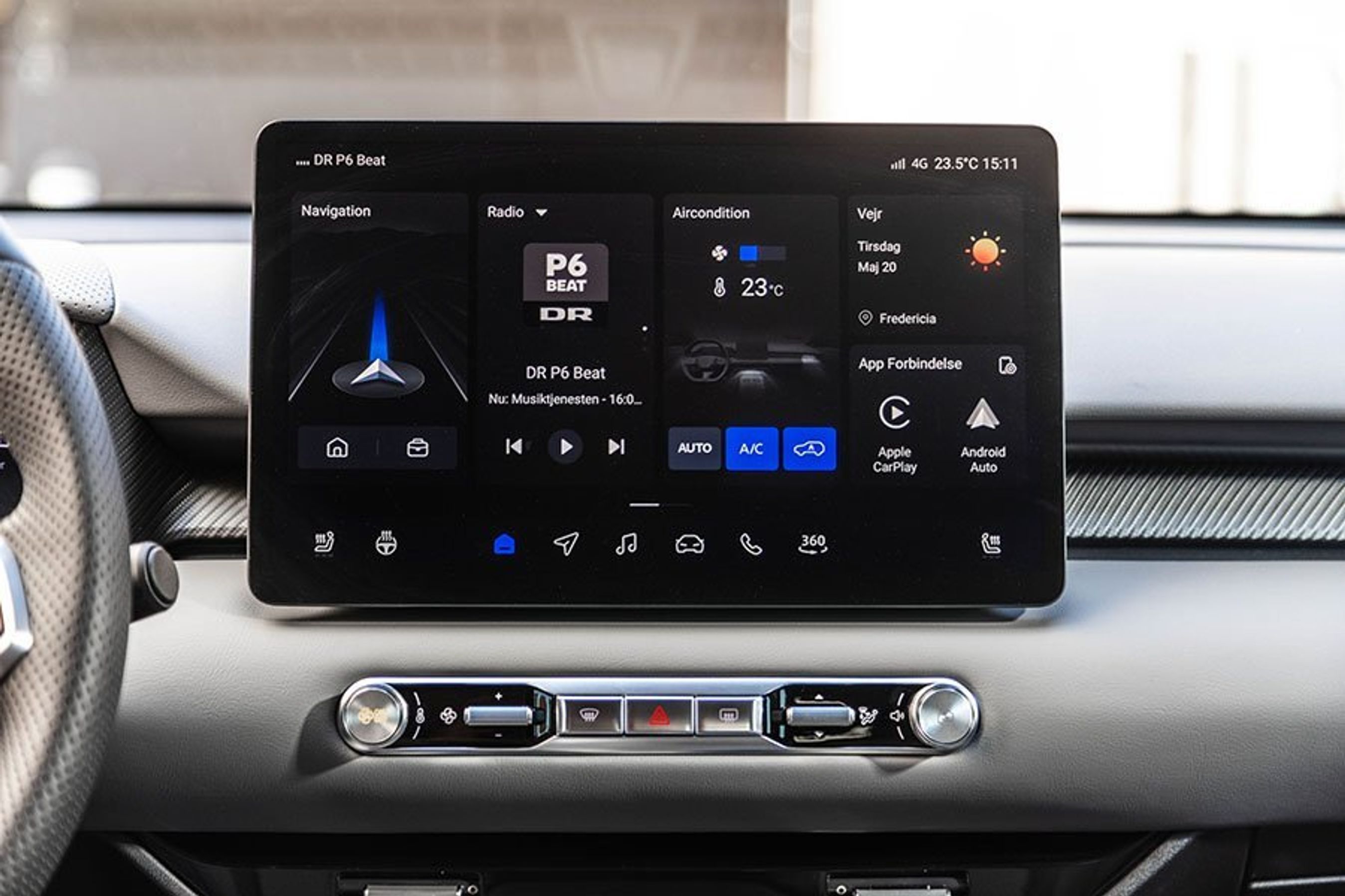 Stor skærm i en MG S5