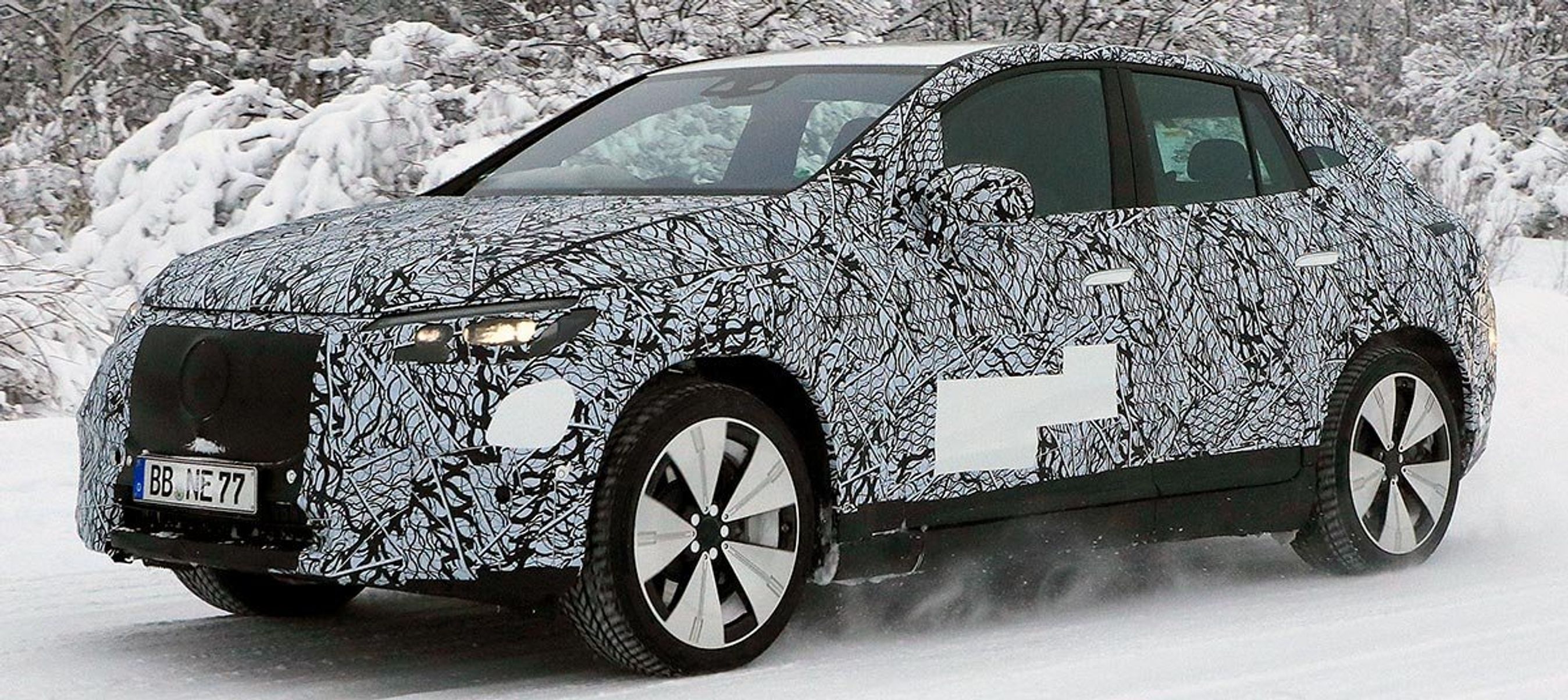 Efter at Mercedes-Benz midt på året har lanceret den elektriske E-klasse, EQE, kommer denne SUV-version, som svarer til GLE. Foto: Automedia 