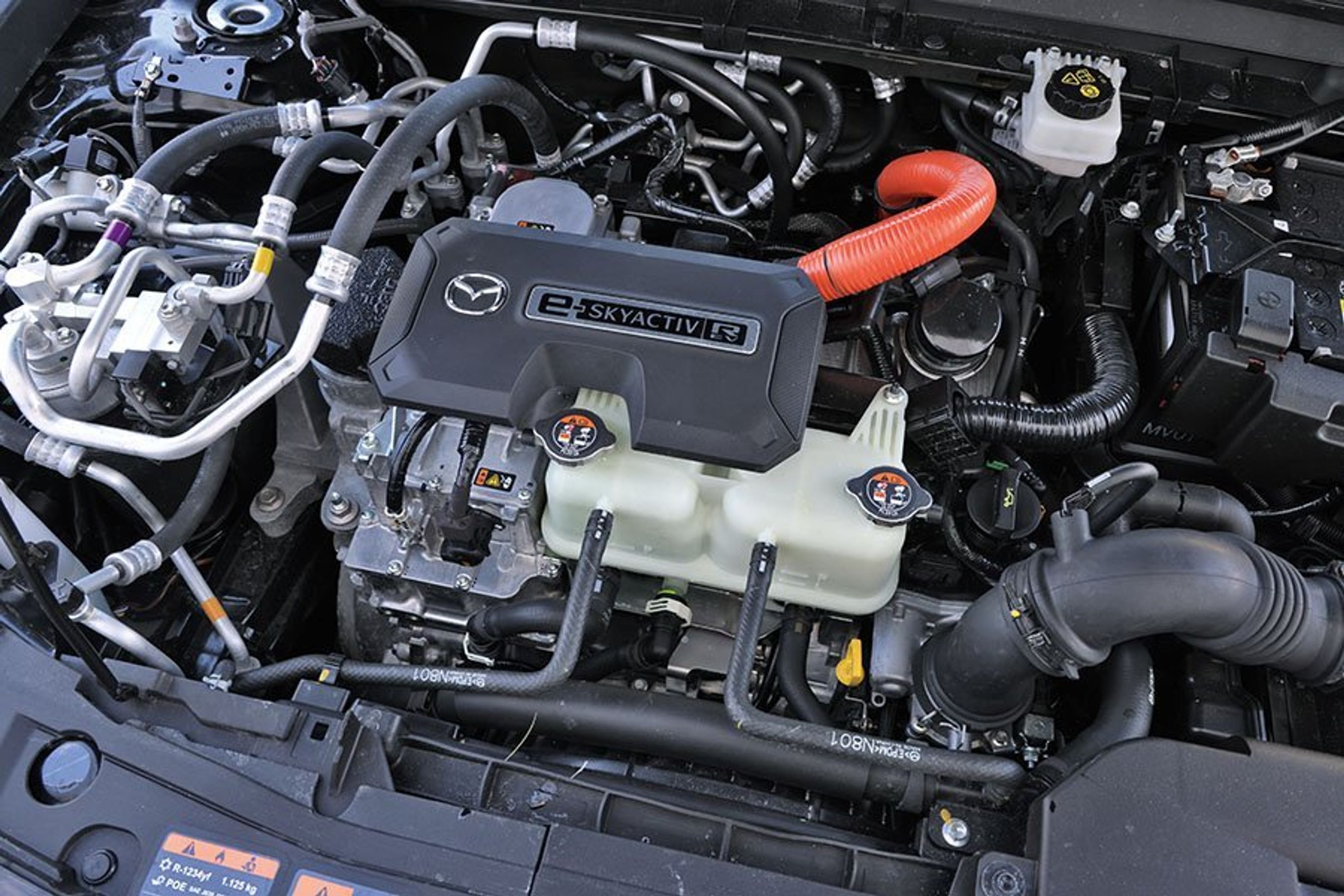 Motoren i en Mazda MX-30 R-EV