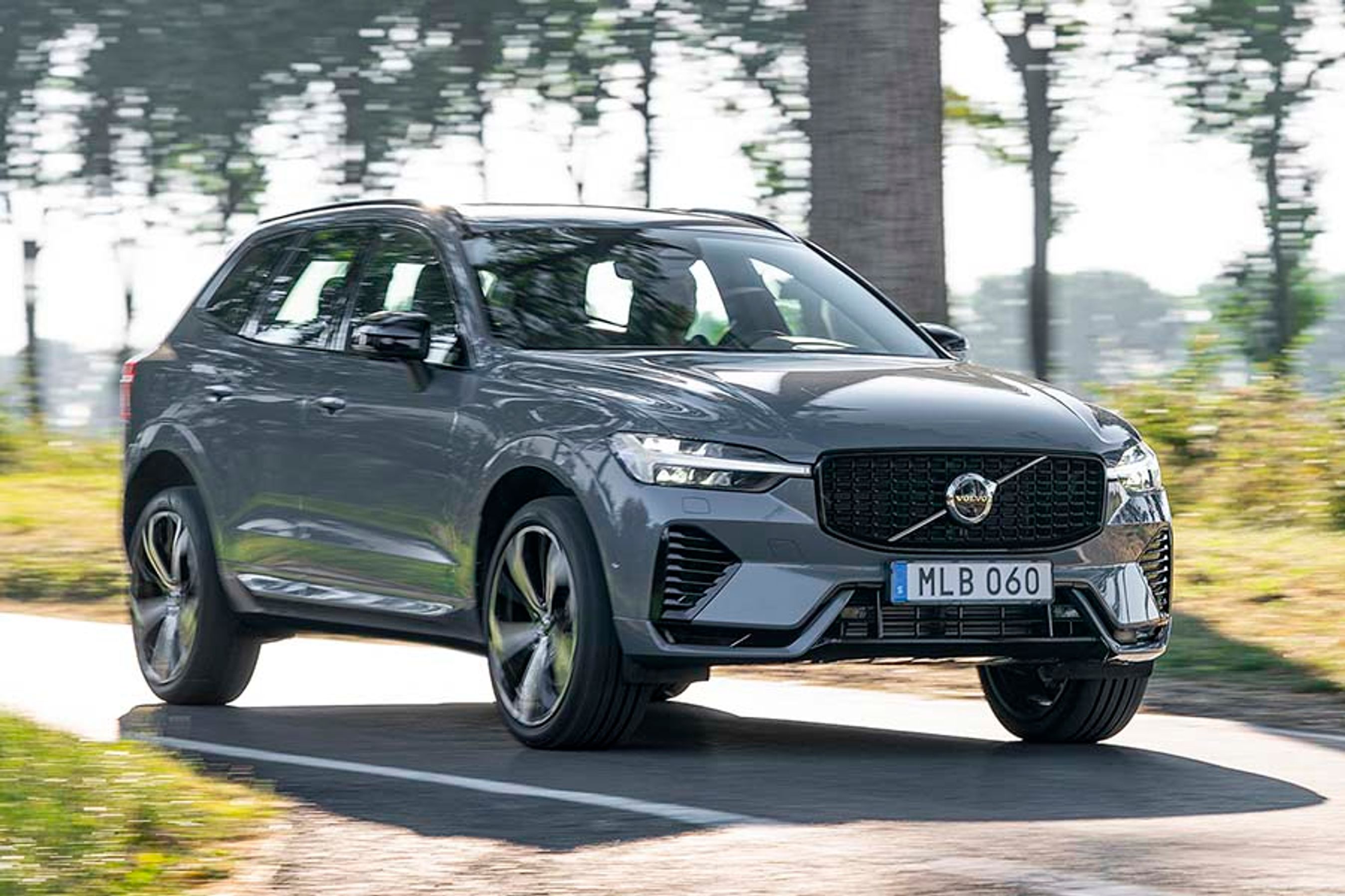 2022-udgaven af Volvo XC60 er teknisk fornyet med bedre plugin-teknik og Google-baseret styresystem.