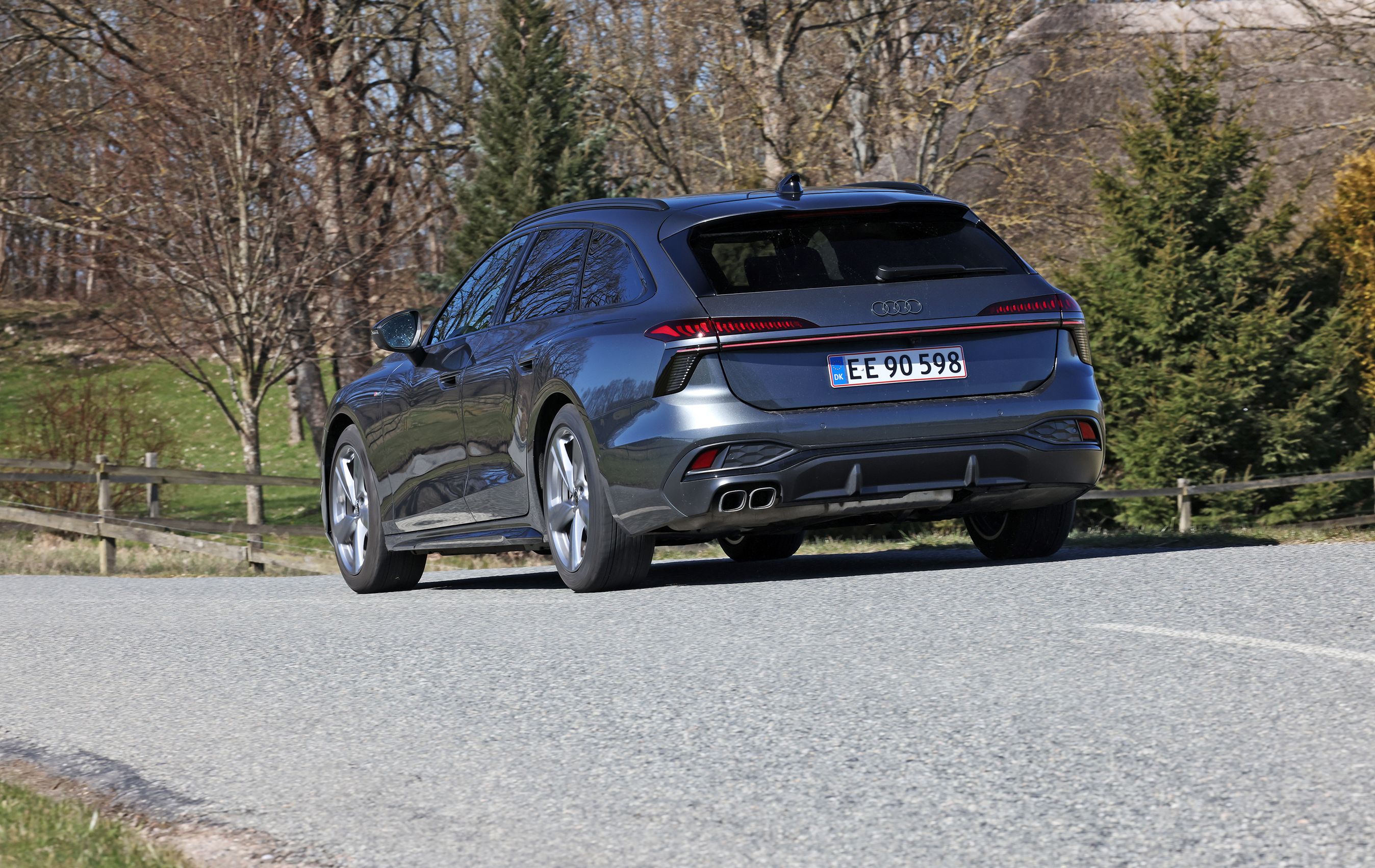 Audi A6 Avant set bagfra
