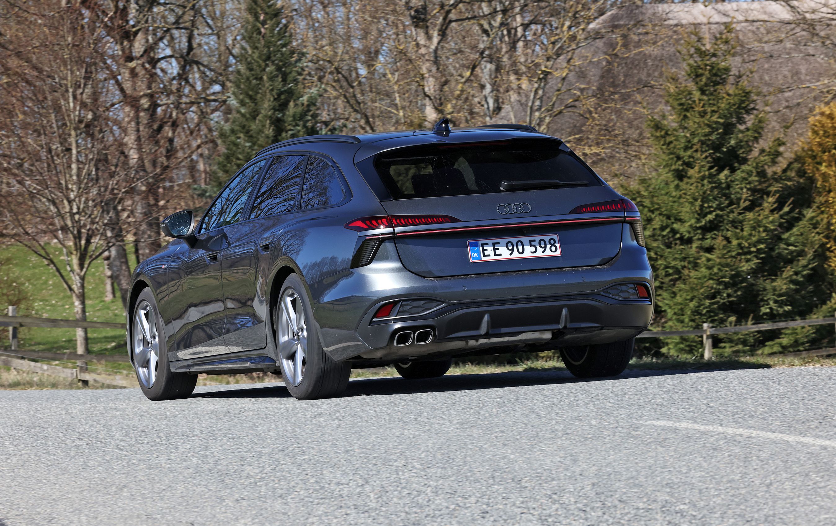 Audi A6 Avant set bagfra