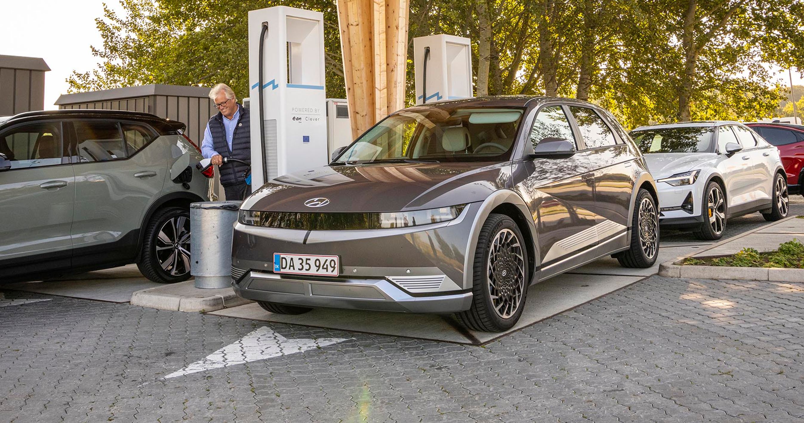 Hyundai Ioniq 5 lader meget hurtigt.