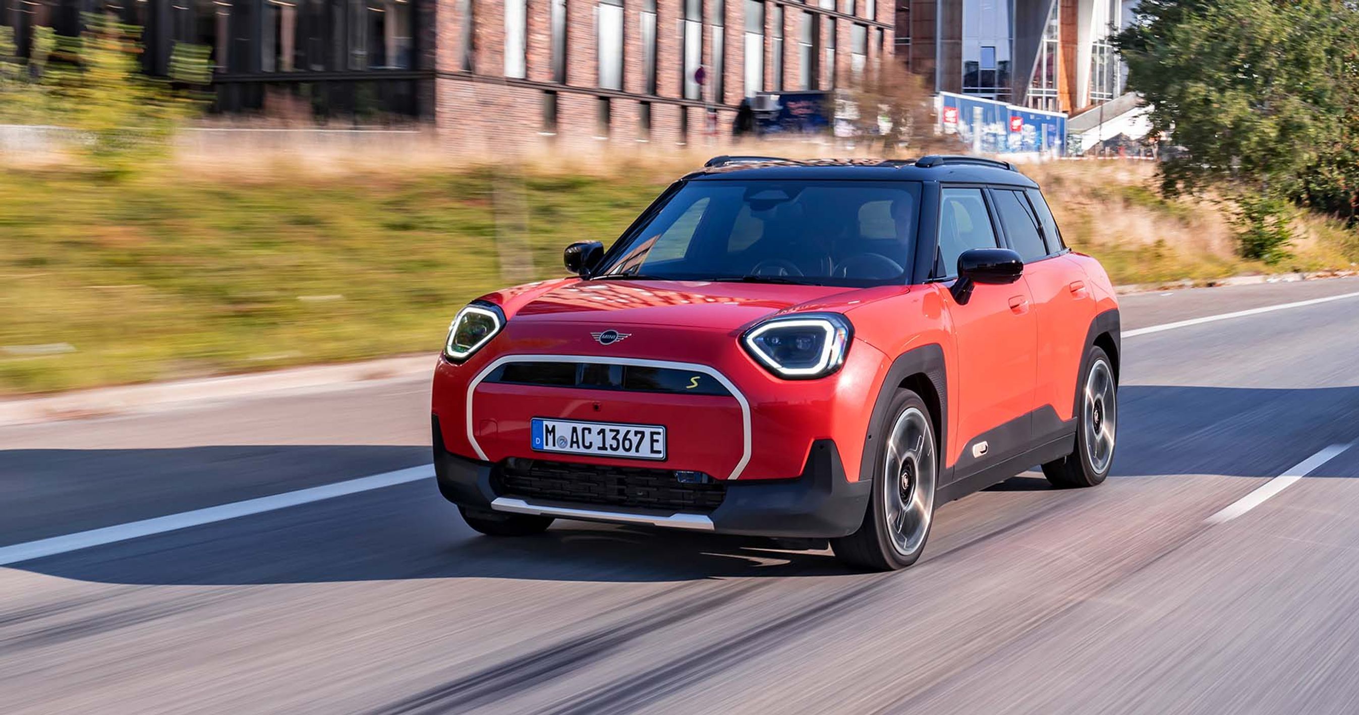 Mini Aceman set forfra