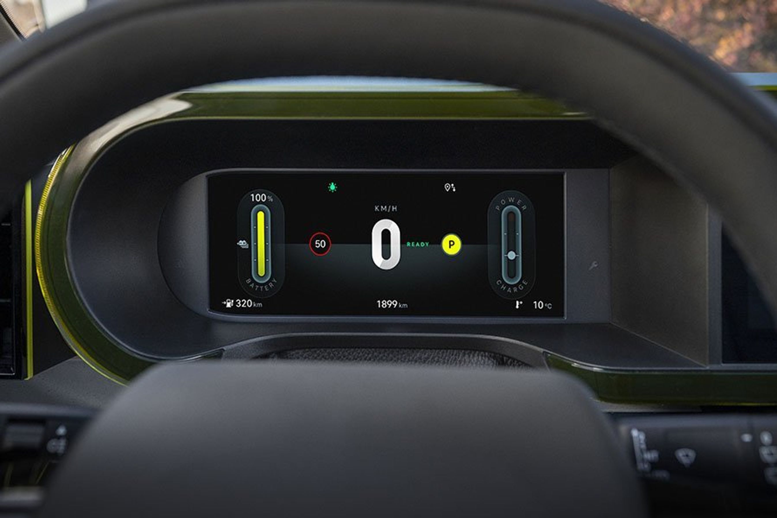 Info-skærm foran rattet i en Fiat Grande Panda