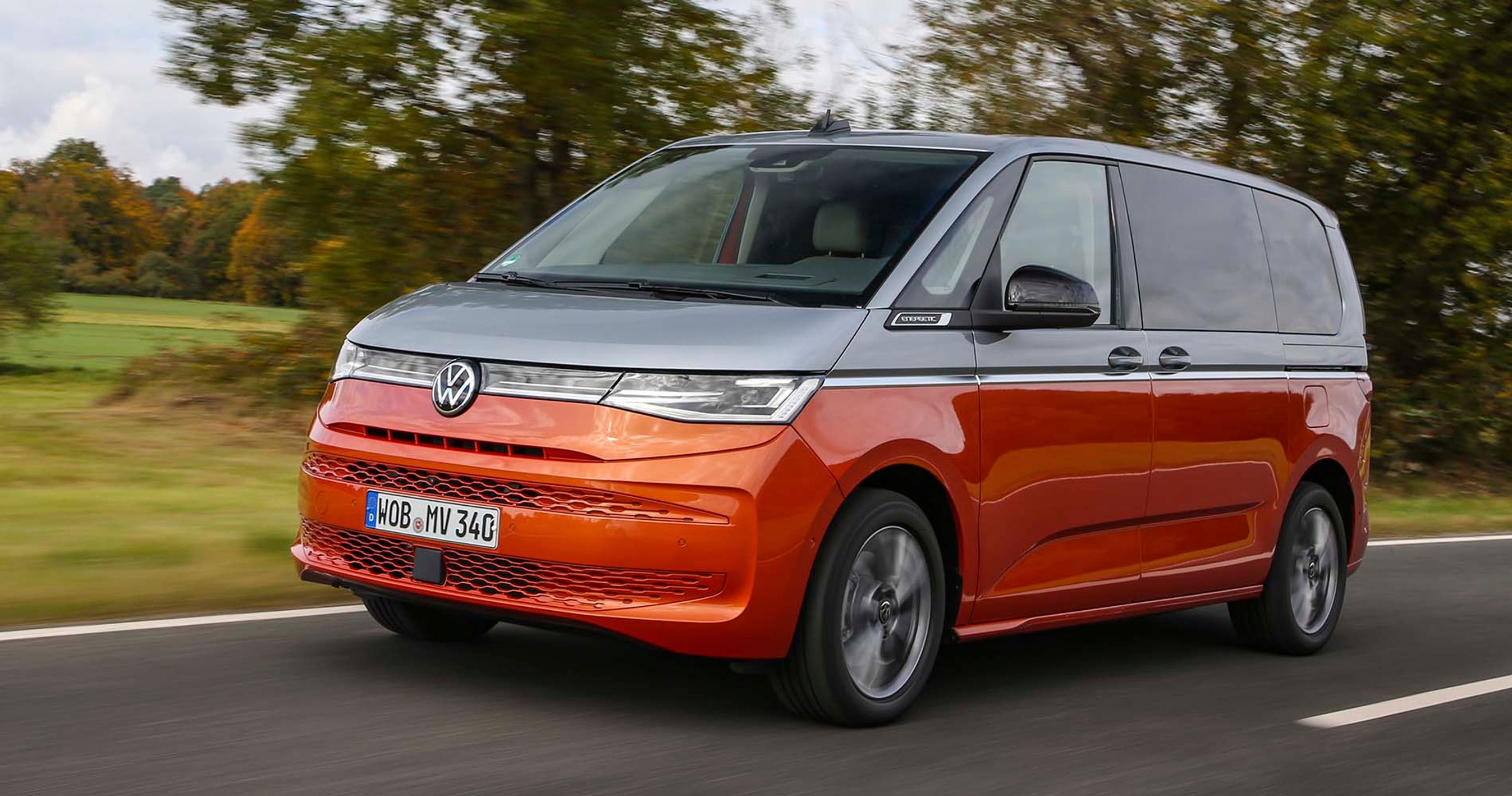 VW Multivan set forfra