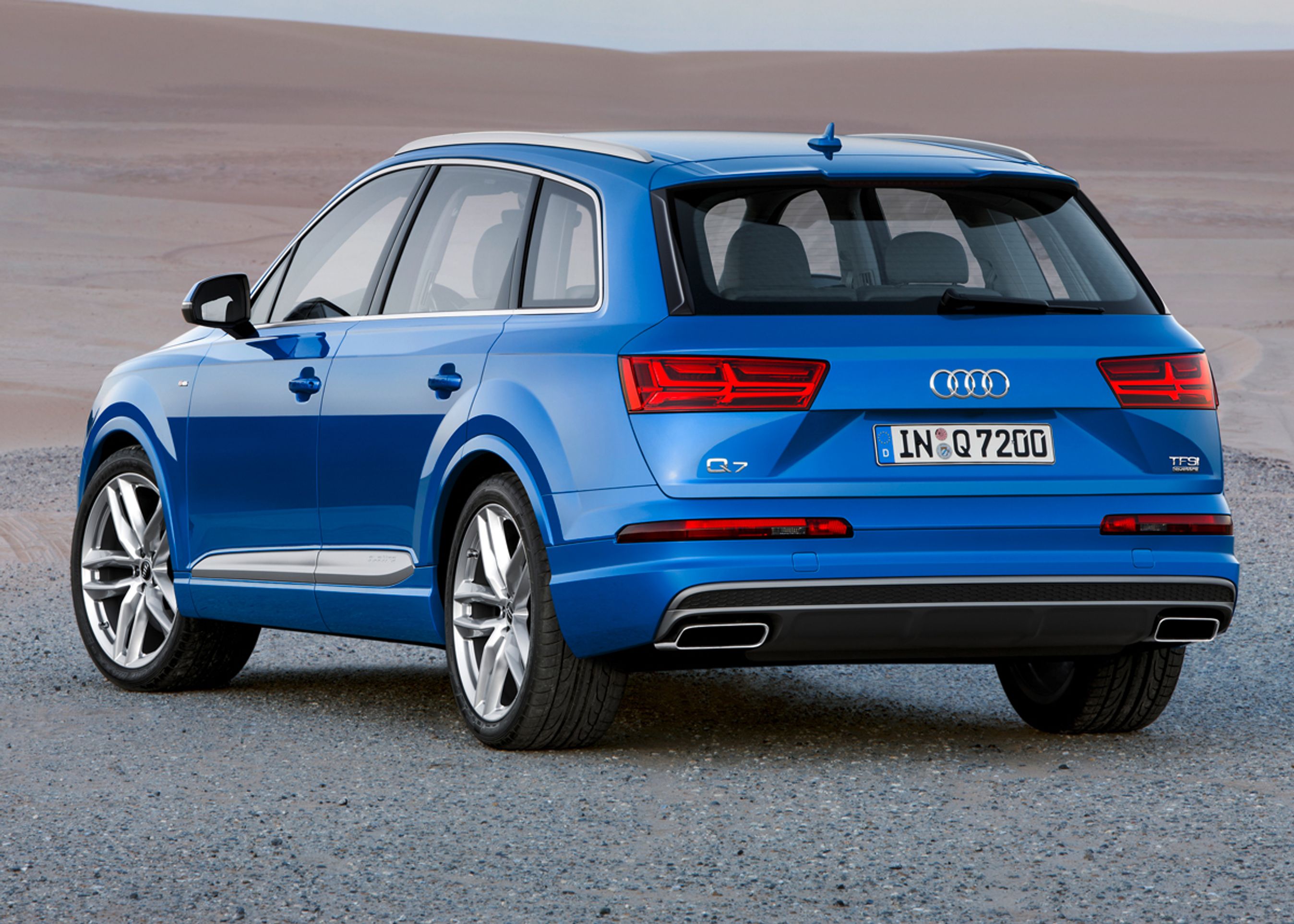 Den nye Audi Q7 virker på billeder lavere og mindre bastant end den nuværende model. Højden er dog uforandret.. Fotos: Audi