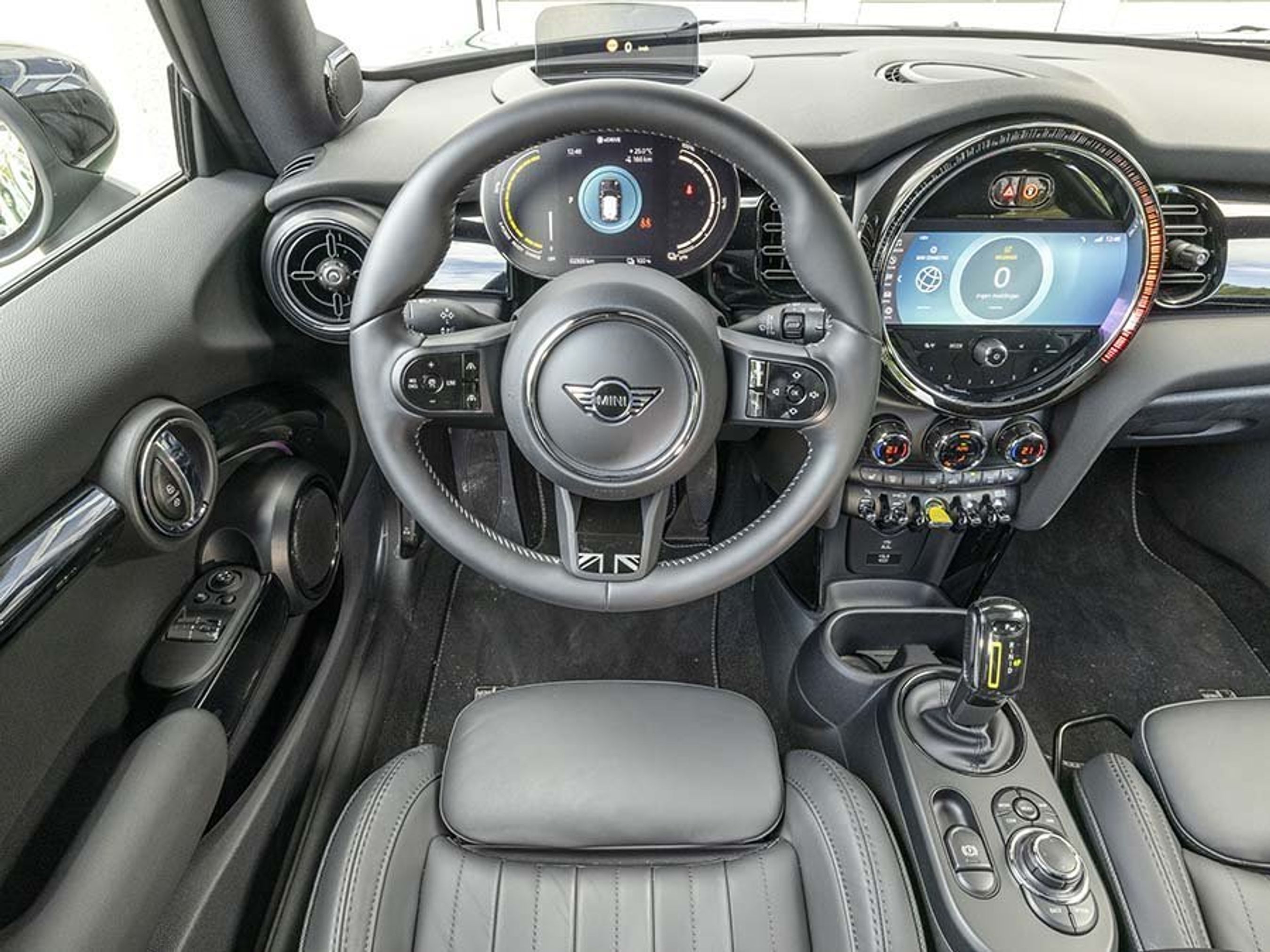 Mini Cooper SE kabine