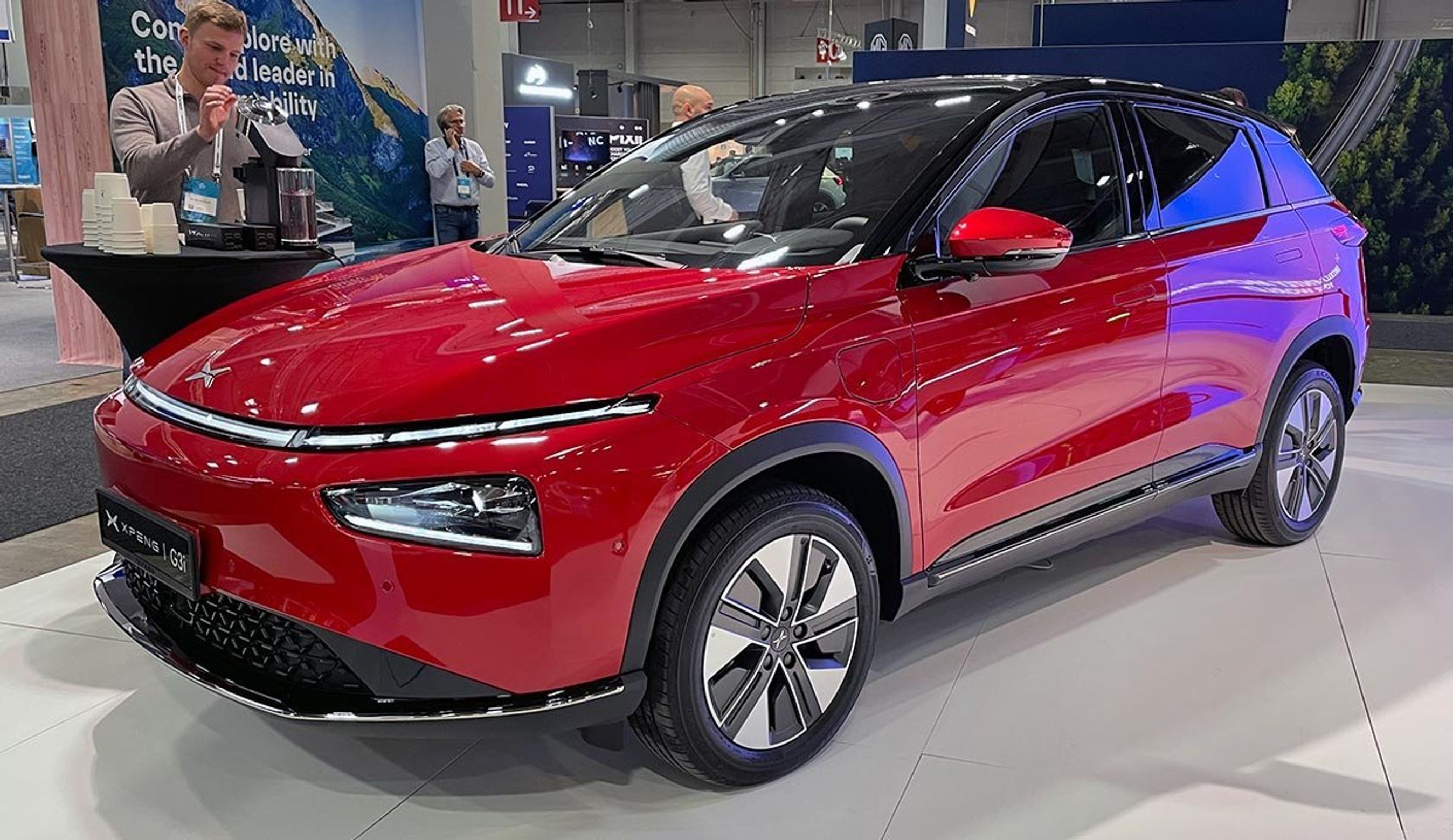 SUV'en G3 - her i den opdaterede udgave - virker på papiret som en mere relevant model end sedanen P5, men G3 kommer ifølge sælgerne i ikke til Danmark..