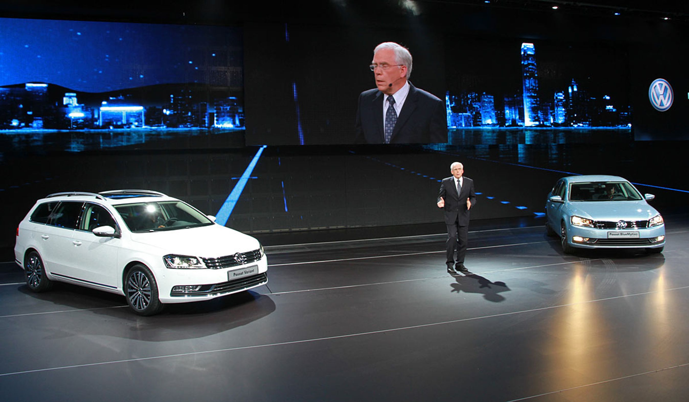 Vw Passat blev præsenteret både som sedan og stationcar ved et lukket arrangement op til Paris Motorshow.