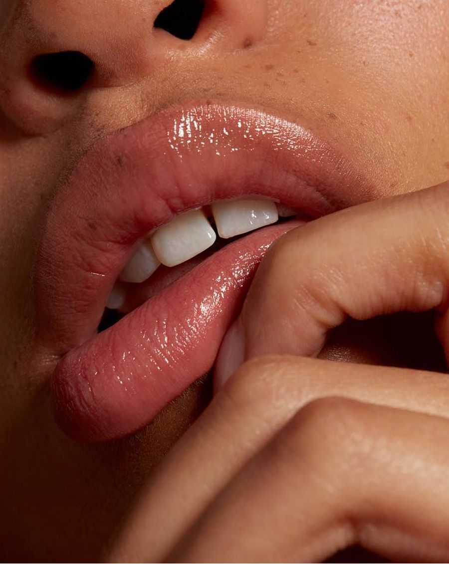 Seint Carousel Image 4