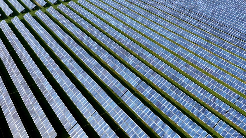 Low Carbon solar farm