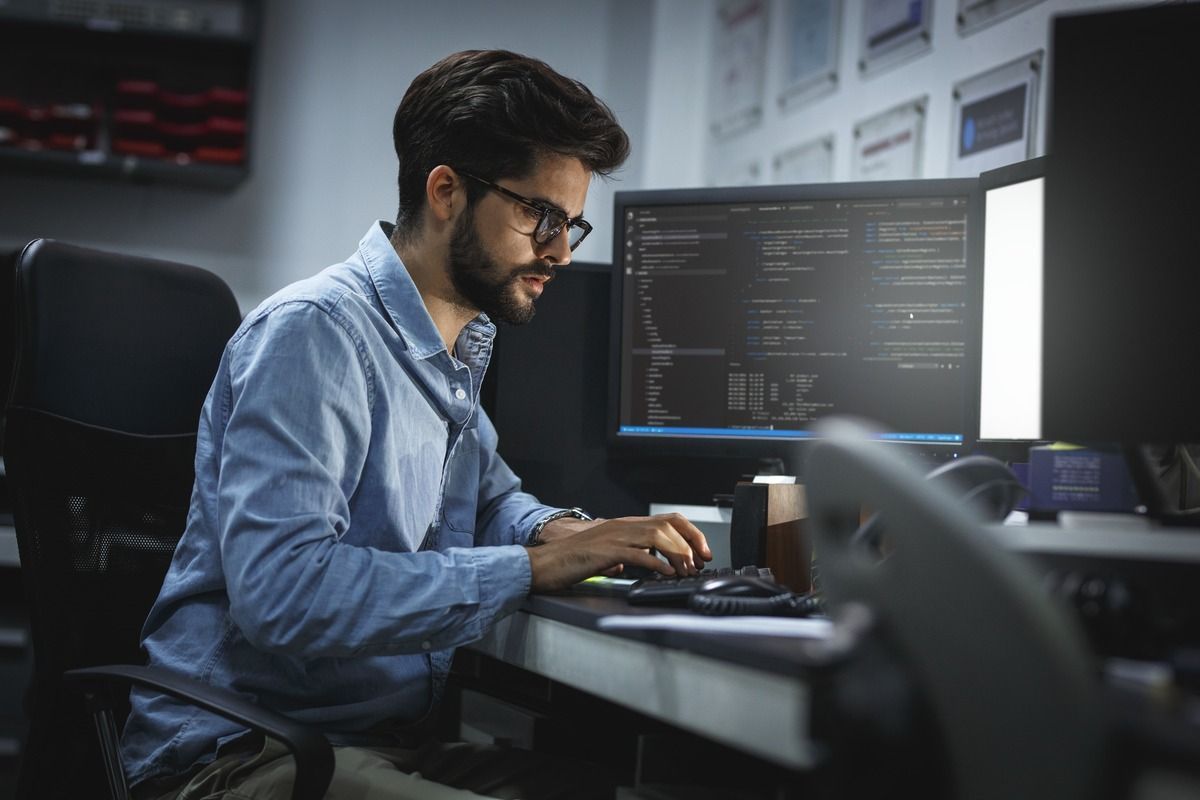 Detect phishing with AI scoring