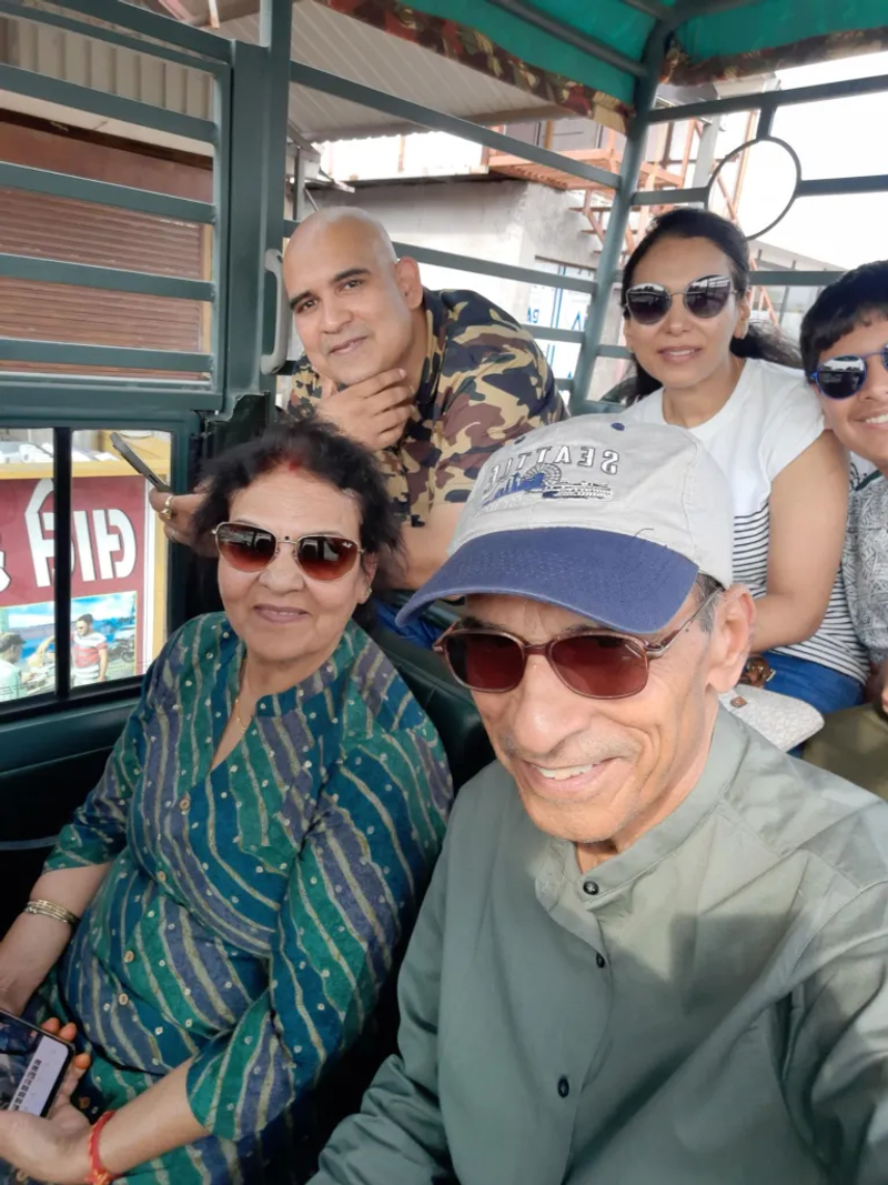 गिर सफारी गुजरात - Image 2