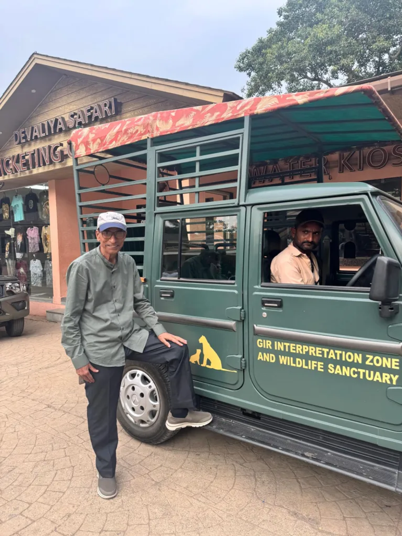 गिर सफारी गुजरात - Image 6