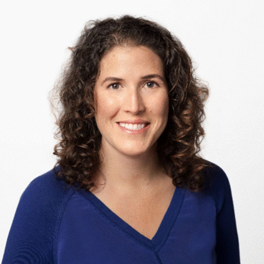 Headshot of Claire Hart