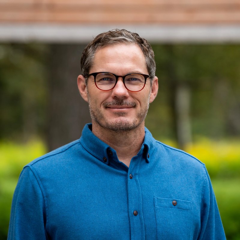 Photo of Prof. Brett Sharman