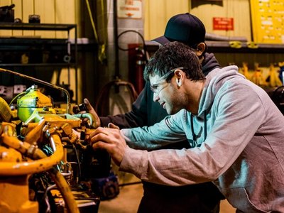 Truck and Coach Technician Apprenticeship