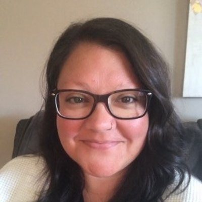 Photo of Prof. Carly Rich