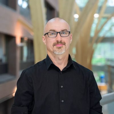 Photo of Prof. Ian Scott