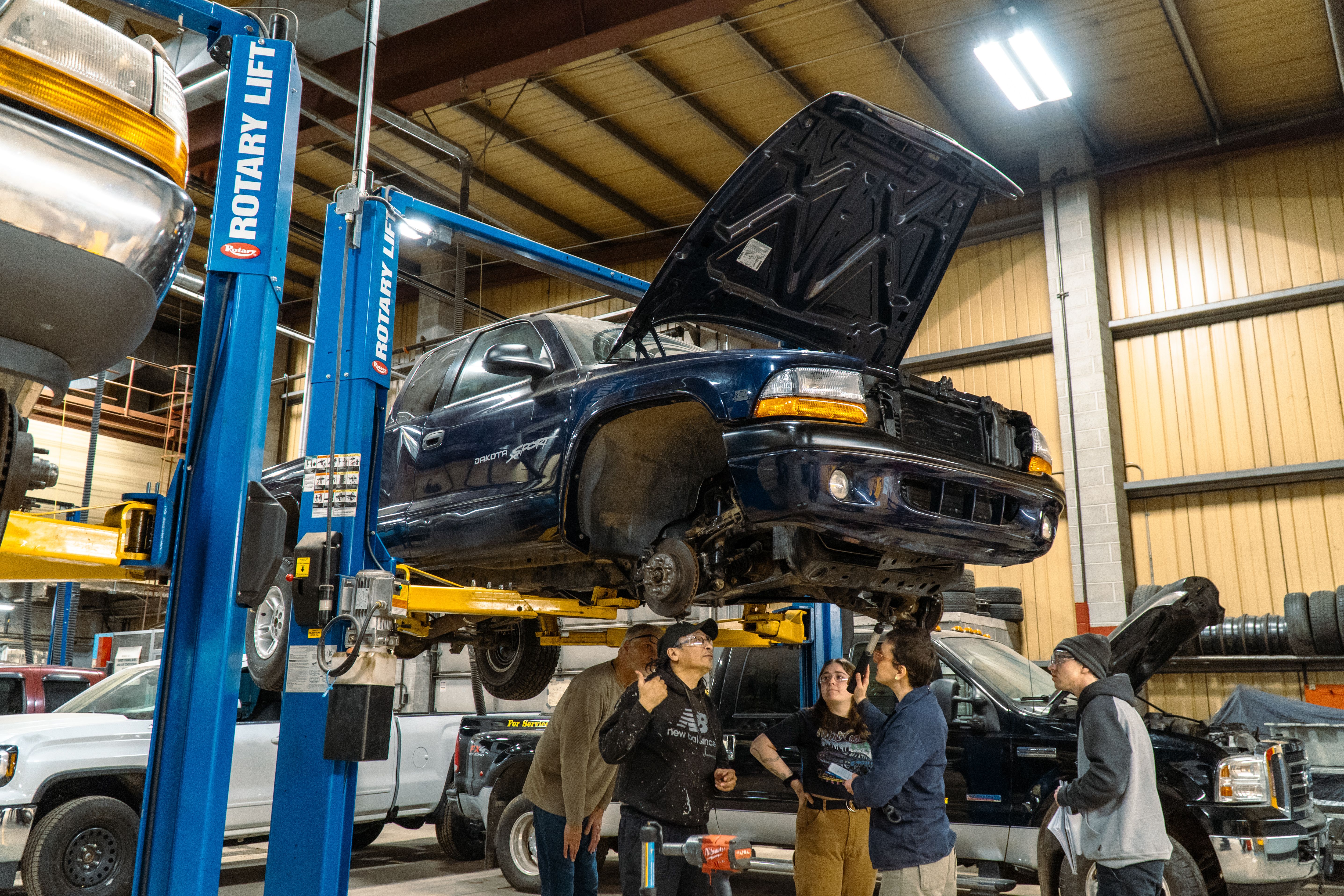 Motive Power Techniques - Automotive