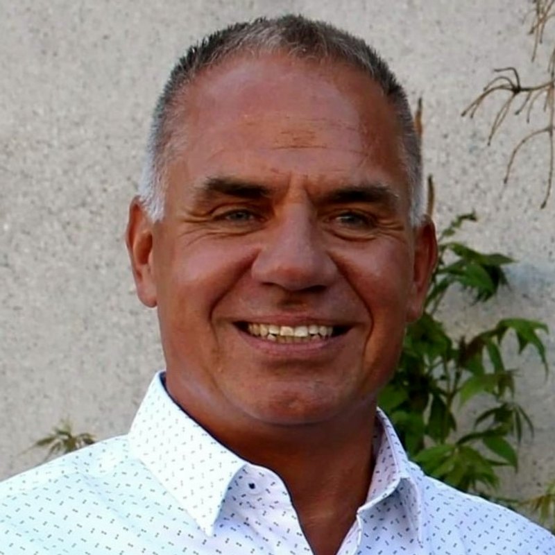 Photo of Prof. Paul Semenick