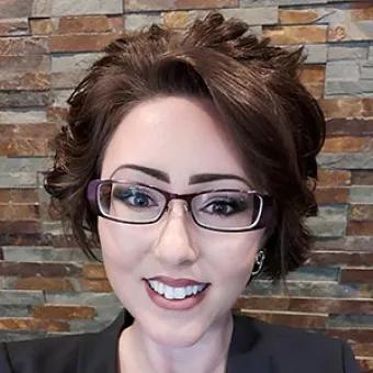 Photo of Prof. Stephanie Nuttall-Pesheau