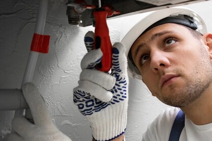 A Contractor's Guide to Planning Electrical Supply for Large Projects