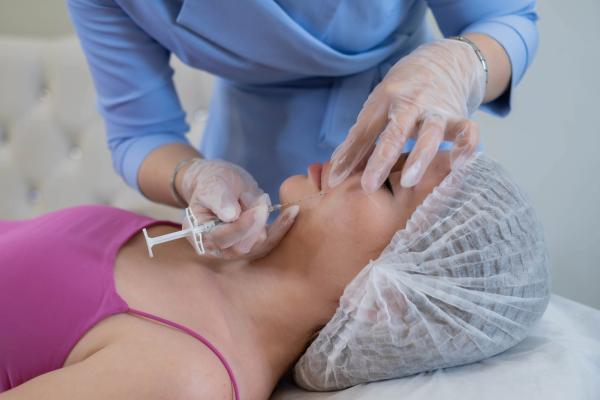 Sculptra Treatment in Dubai | Natural Rejuvenation – DRFK